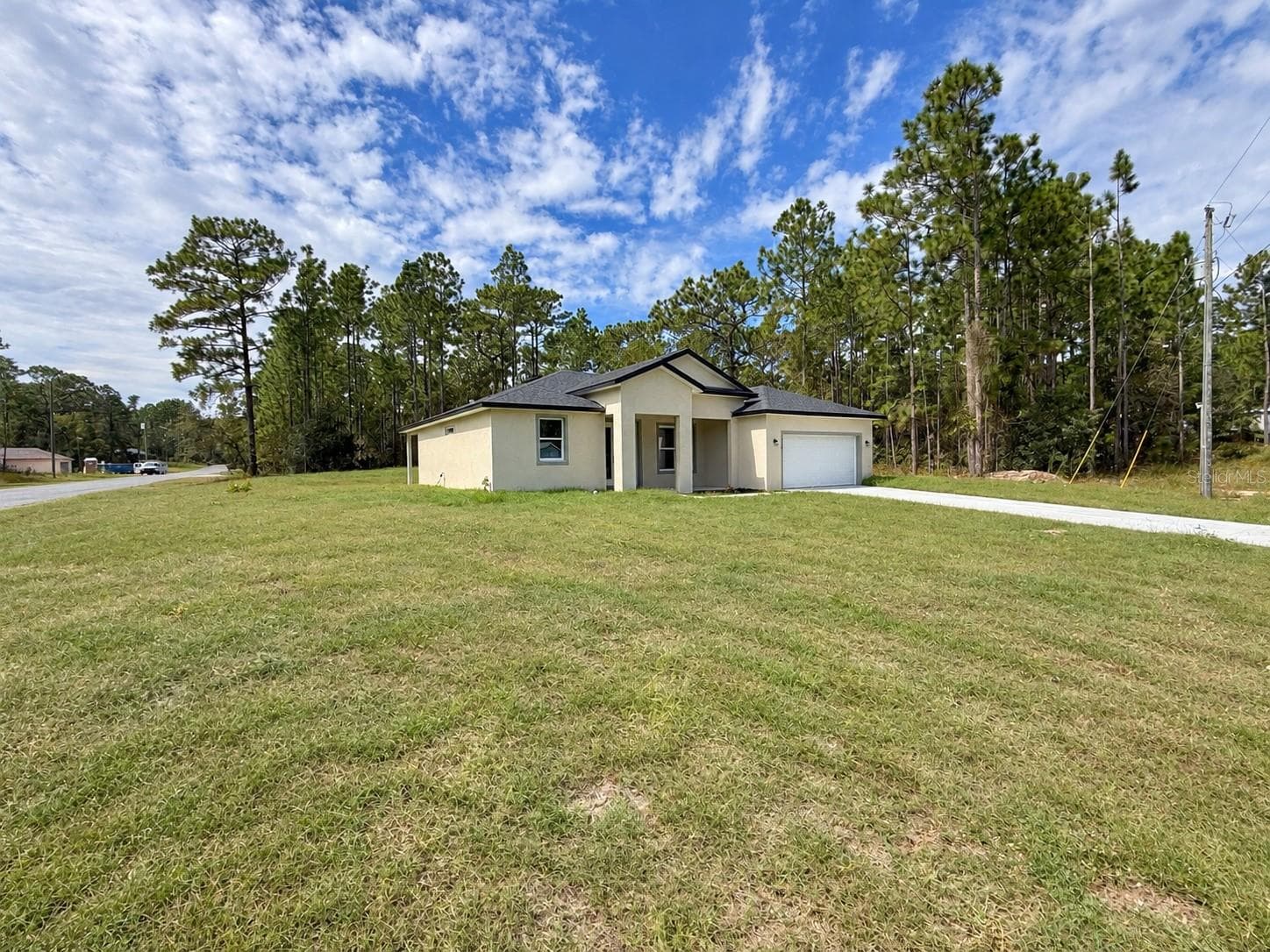 Single Family Residence at 9500 N CHERRY LAKE DR, DUNNELLON, photo 5 of 28