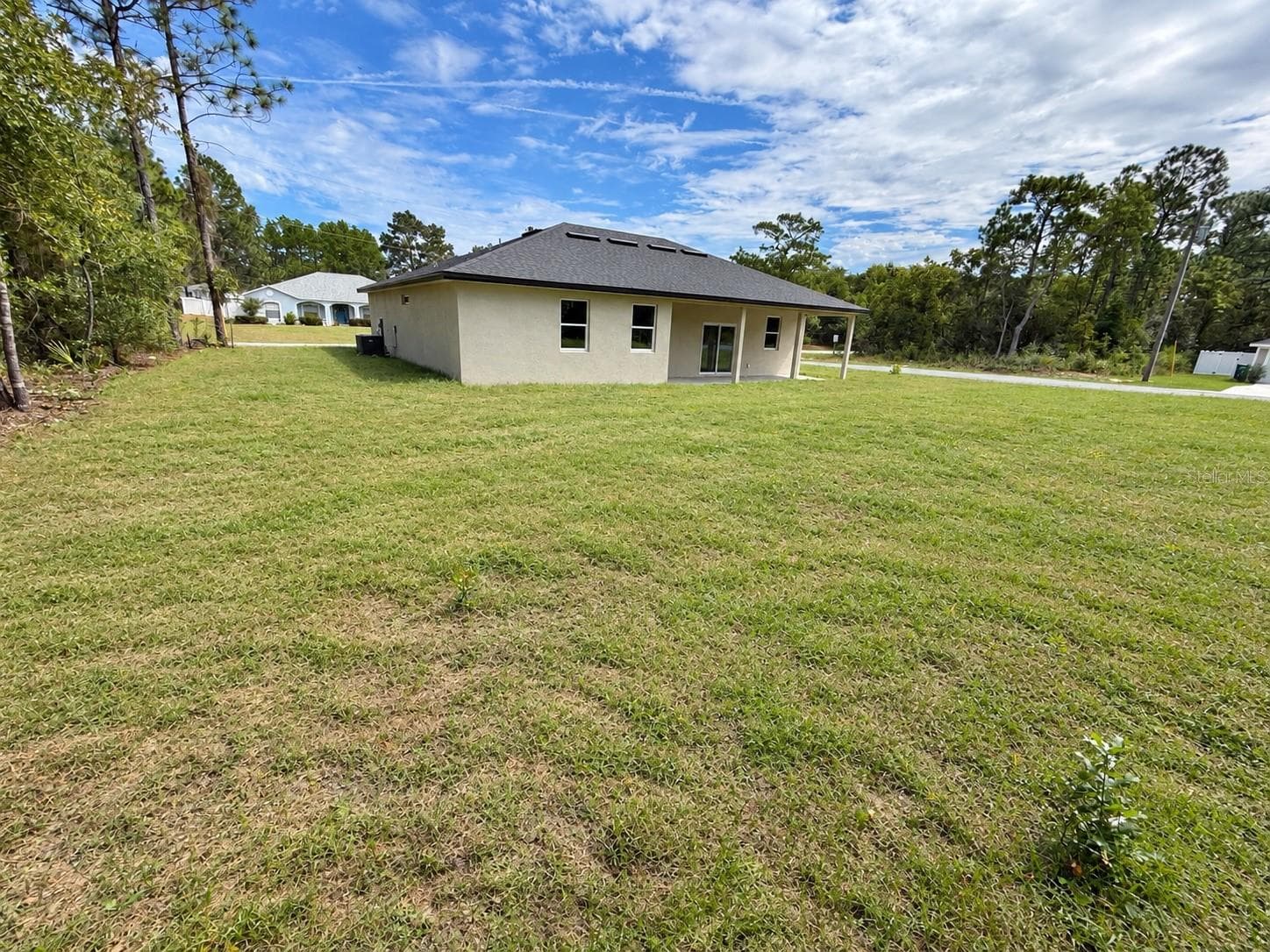 Single Family Residence at 9500 N CHERRY LAKE DR, DUNNELLON, photo 8 of 28