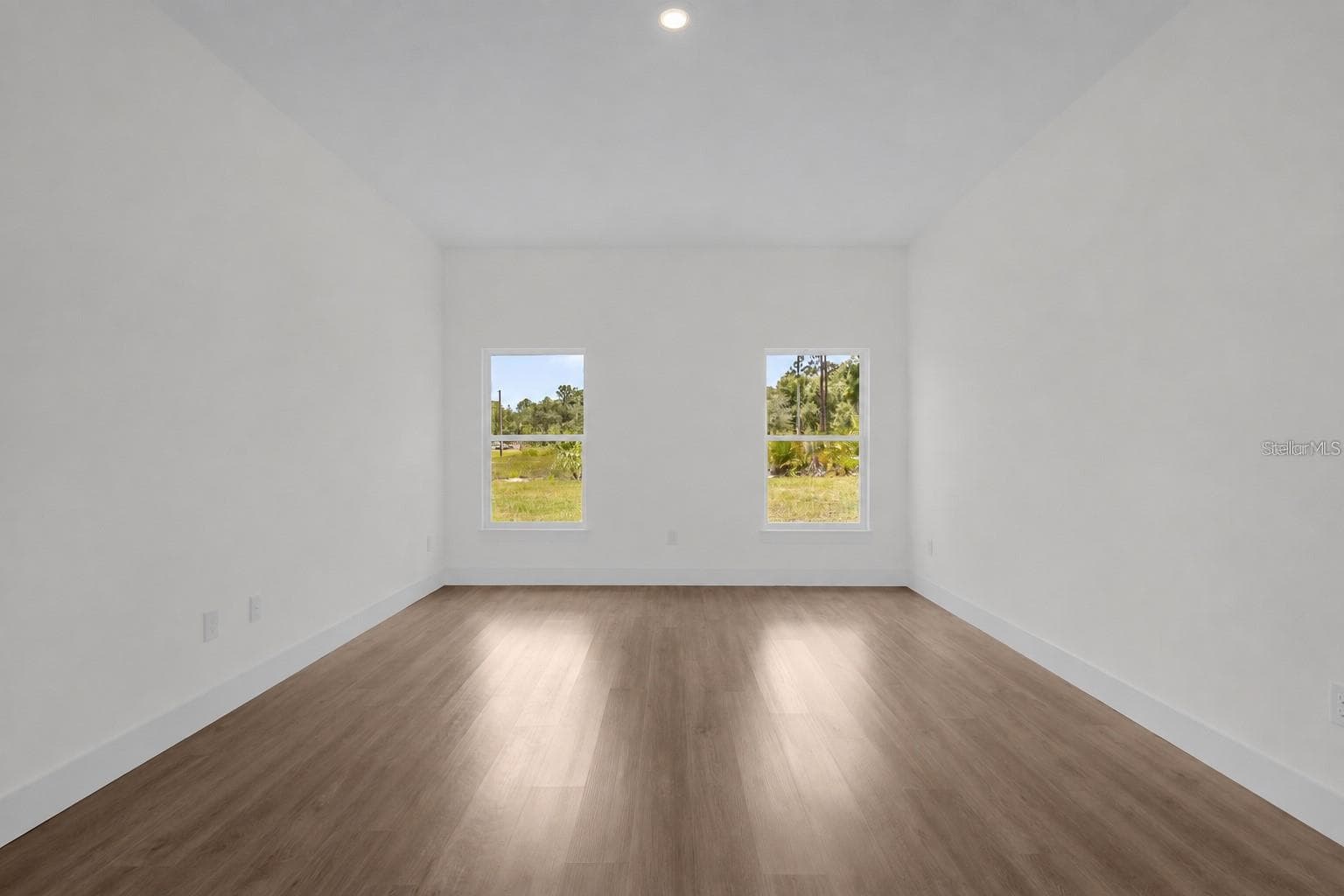 Single Family Residence at 9500 N CHERRY LAKE DR, DUNNELLON, photo 19 of 28