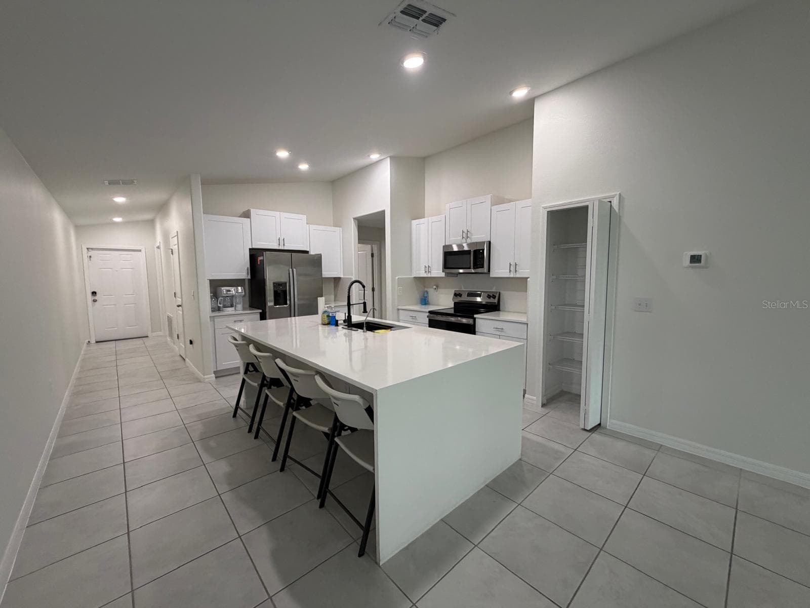 Single Family Residence at 7111 AMELIA COVE CT, SUN CITY CENTER, photo 13 of 50