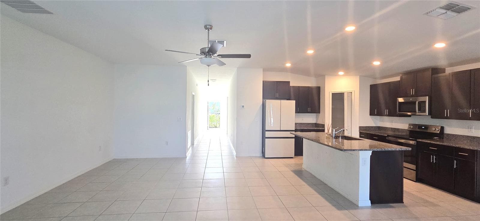Single Family Residence at 3947 RESTING ROBIN AVE, BARTOW, photo 10 of 44
