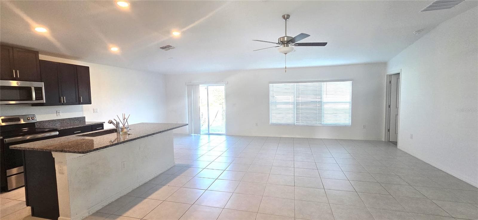 Single Family Residence at 3947 RESTING ROBIN AVE, BARTOW, photo 13 of 44