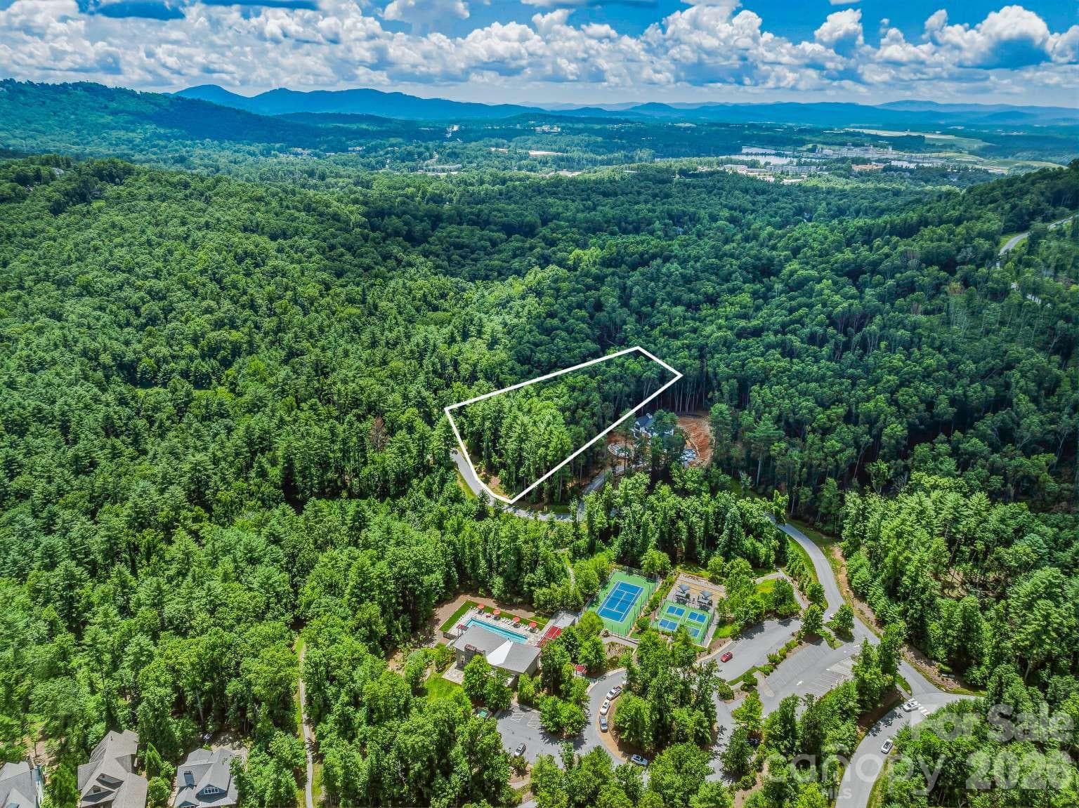 Lot at 31 Promenade Drive, Asheville, photo 3 of 20