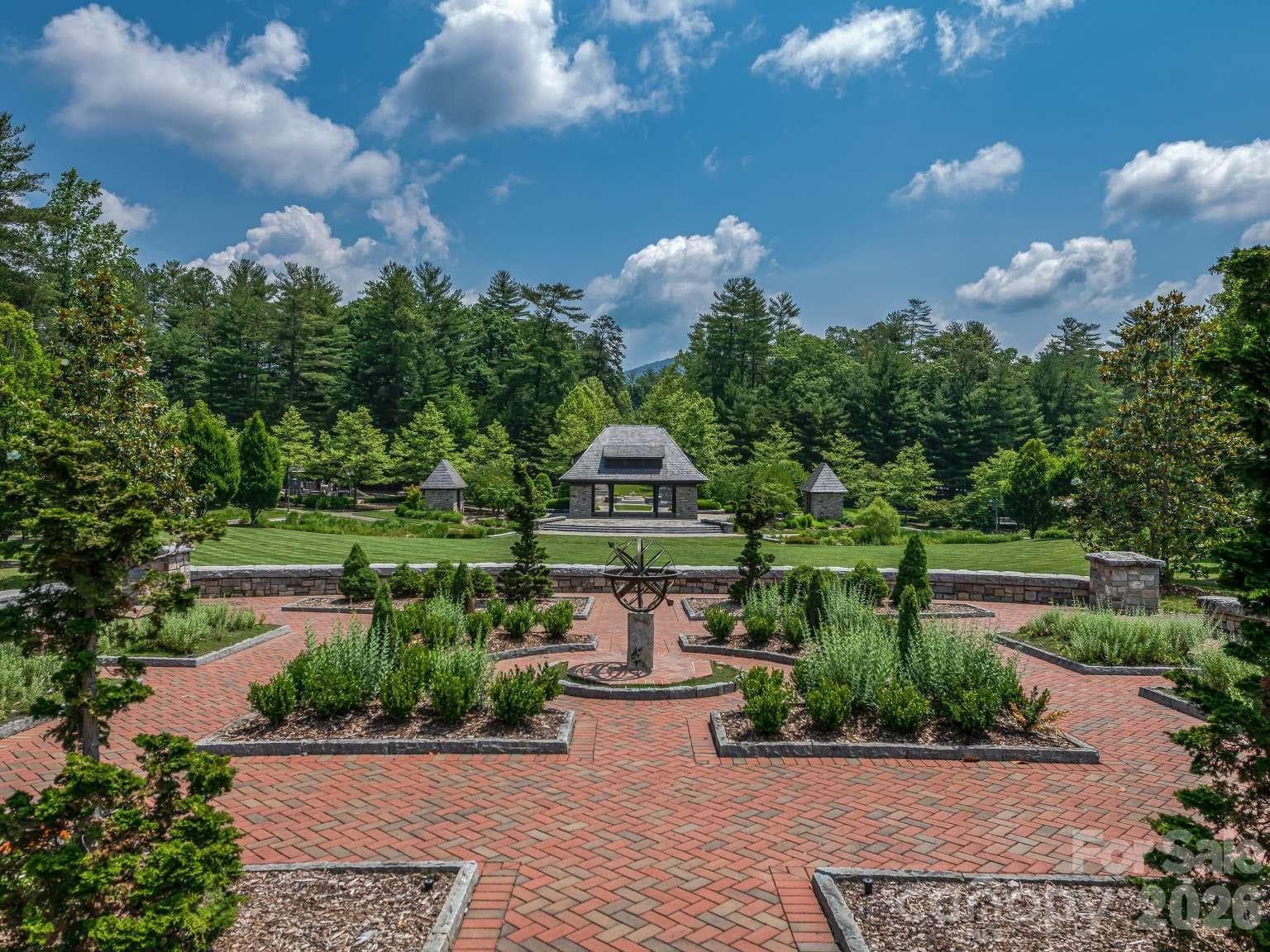 Lot at 31 Promenade Drive, Asheville, photo 17 of 20