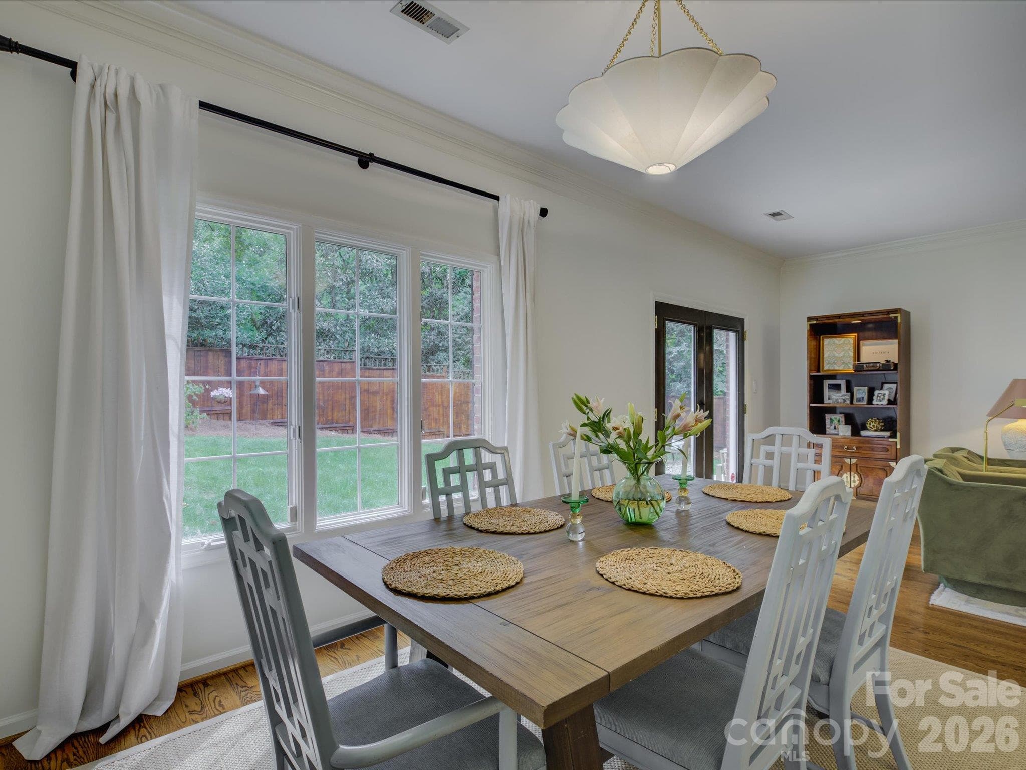 Single Family Residence at 3946 Churchill Road, Charlotte, photo 9 of 42