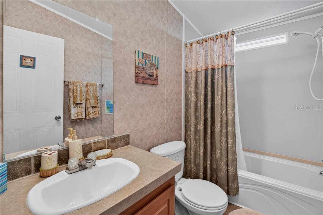 House 2 Interior - 13550 Highway 40 E, DUNNELLON FL 34431