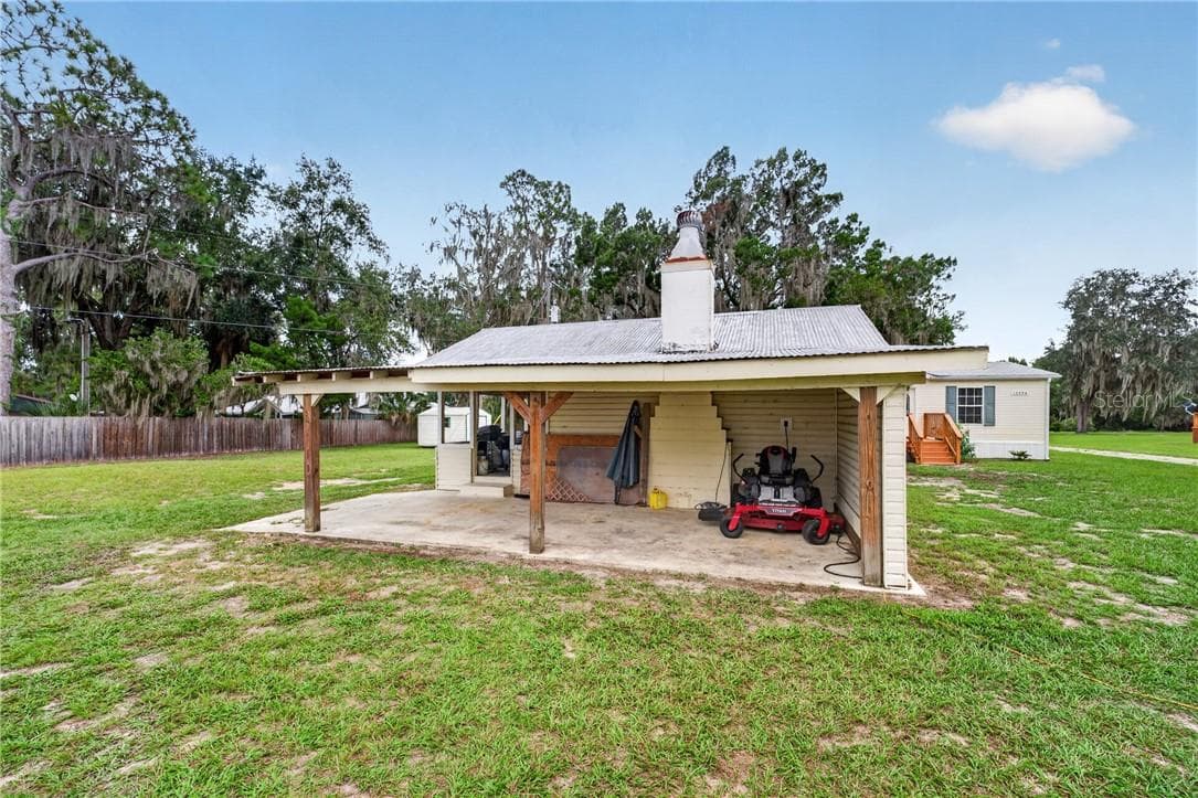 House 2 Exterior - 13550 Highway 40 E, DUNNELLON FL 34431