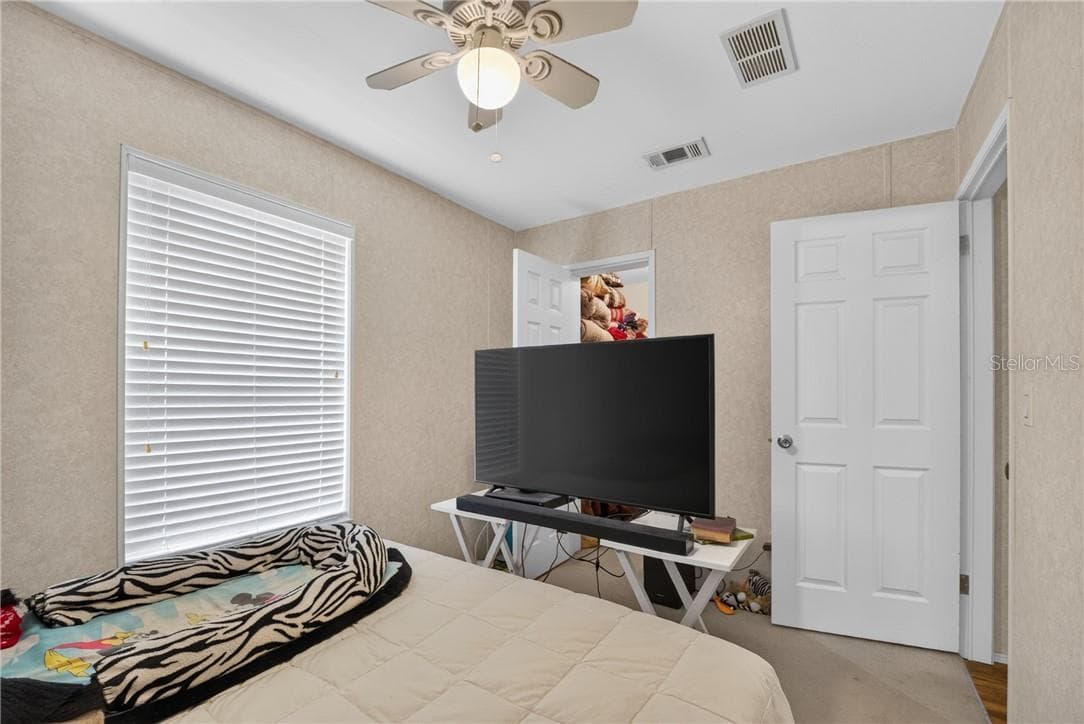 House 3 Interior - 13550 Highway 40 E, DUNNELLON FL 34431