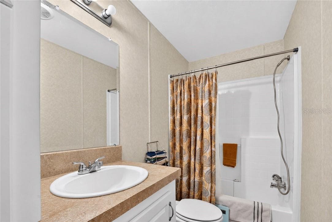 House 3 Interior - 13550 Highway 40 E, DUNNELLON FL 34431
