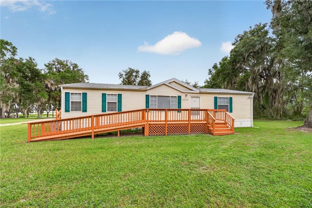 House 4 Exterior - 13550 Highway 40 E, DUNNELLON FL 34431