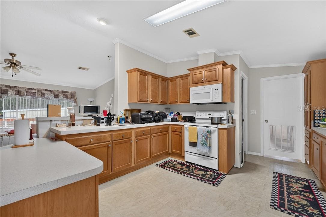 House 4 Interior - 13550 Highway 40 E, DUNNELLON FL 34431