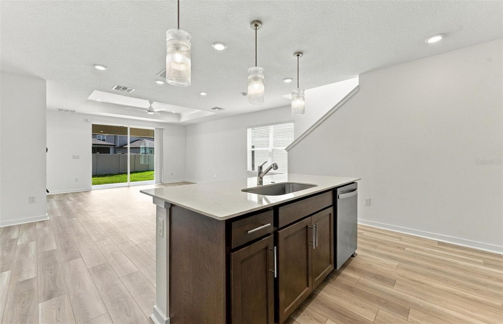 Center Island w/Storage - 1391 ALLAGASH DR, ZEPHYRHILLS