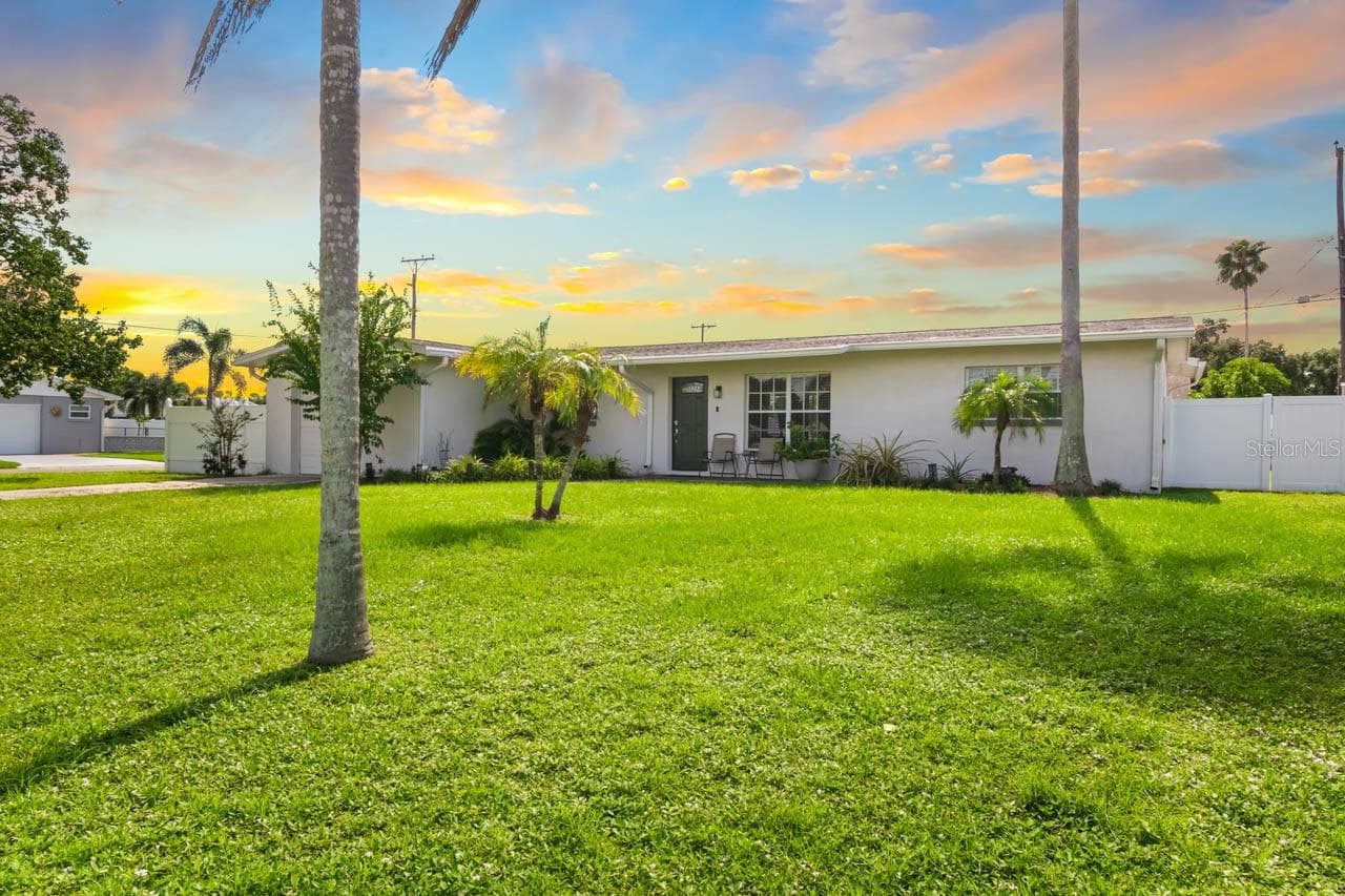 Single Family Residence at 500 FLORIDA CIR S, APOLLO BEACH, photo 38 of 52