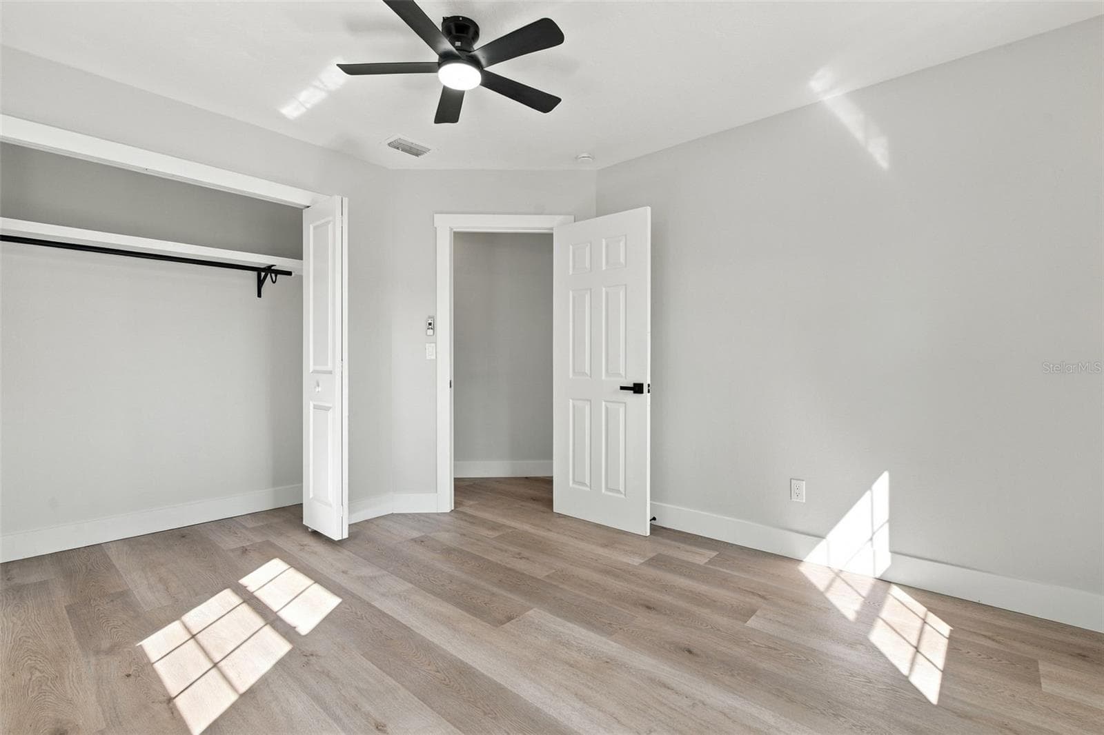 Primary Bedroom - 1321 FOUNTAINHEAD DR, DELTONA