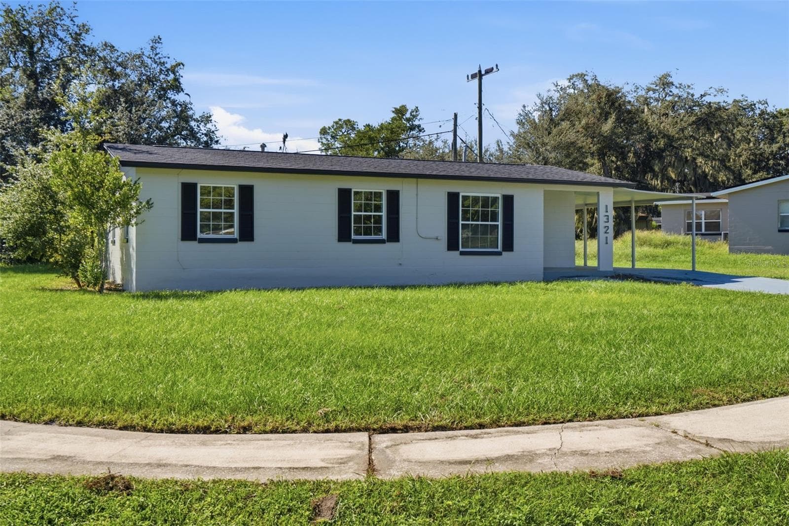 Single Family Residence at 1321 FOUNTAINHEAD DR, DELTONA, photo 25 of 35