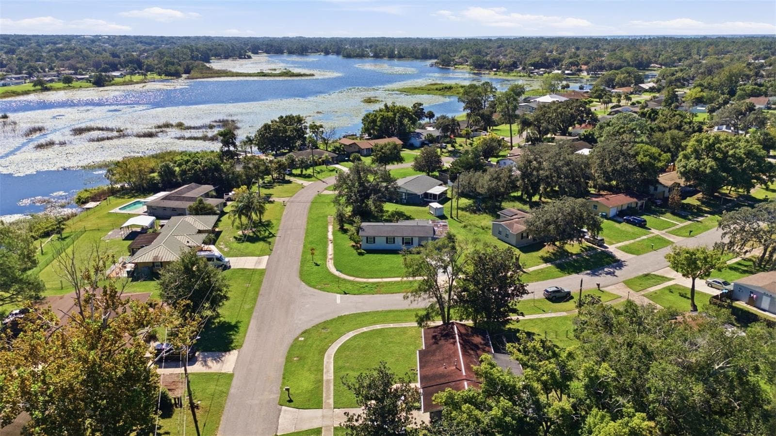 Single Family Residence at 1321 FOUNTAINHEAD DR, DELTONA, photo 30 of 35
