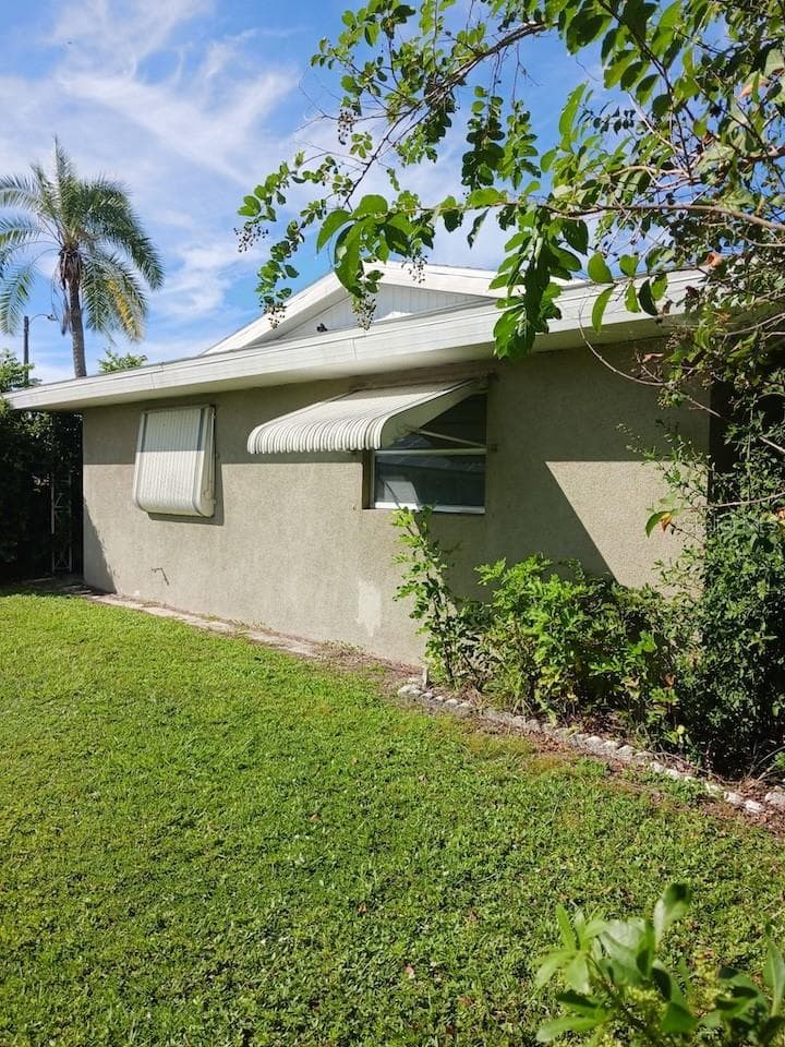Single Family Residence at 8402 FAY AVE, NORTH PORT, photo 4 of 23
