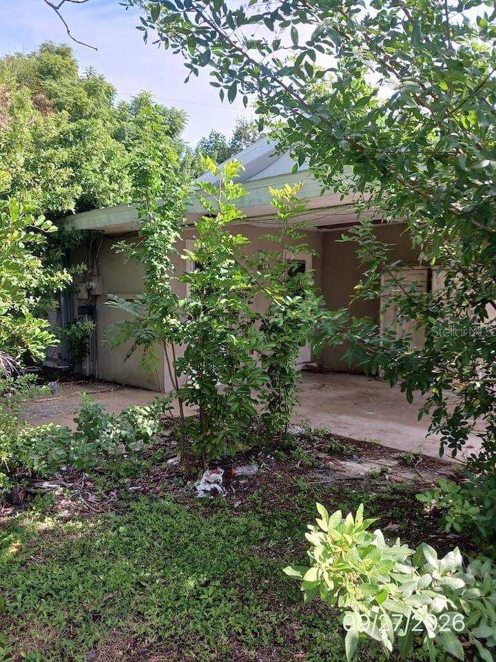 Single Family Residence at 8402 FAY AVE, NORTH PORT, photo 6 of 23