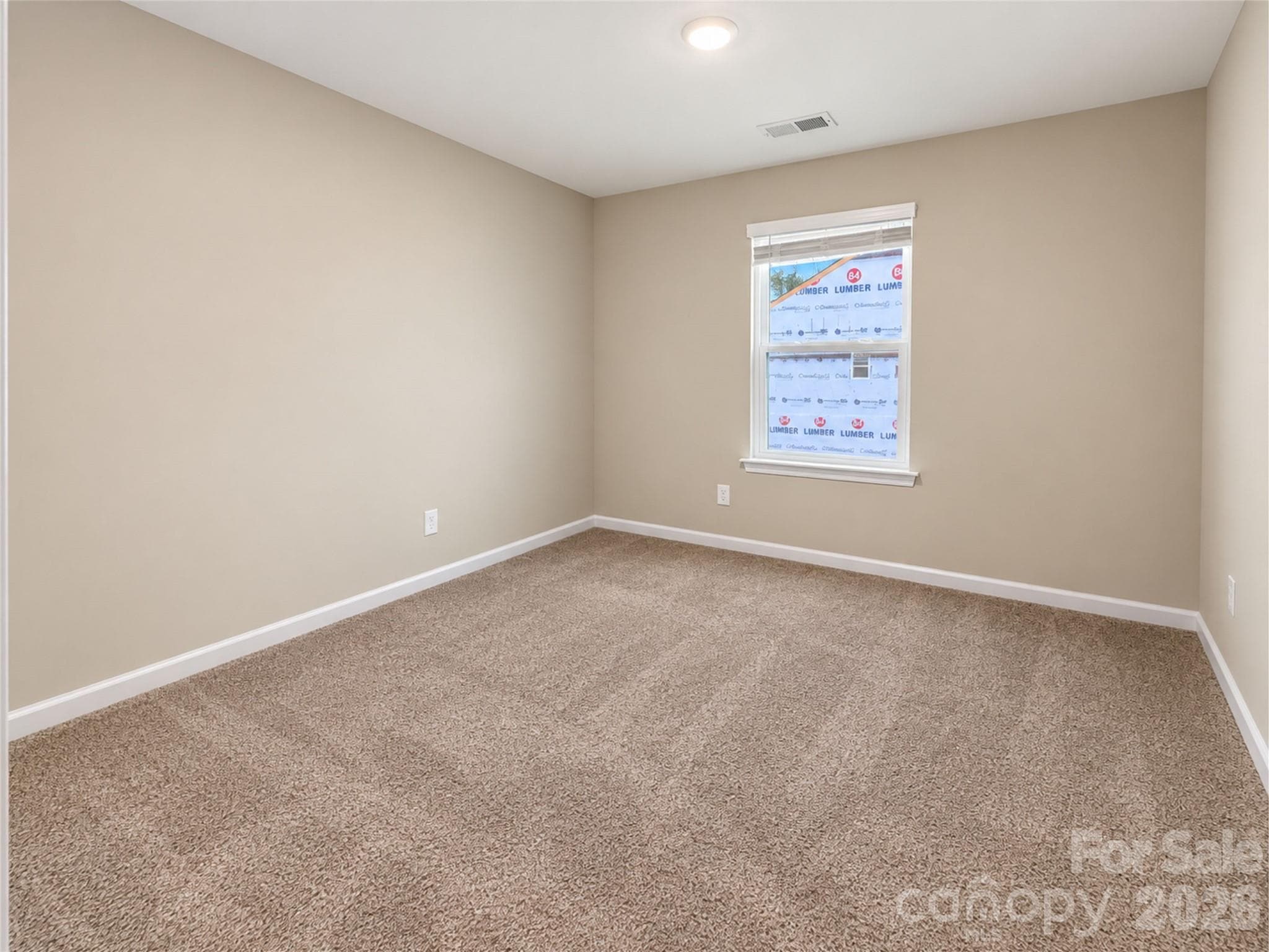 Single Family Residence at 8908 Sawyer Run Court, Charlotte, photo 11 of 17