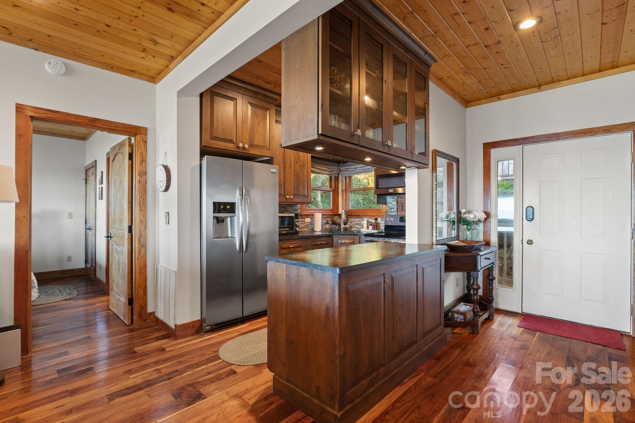 Condominium at 80 Slickrock Road, Burnsville, photo 6 of 42
