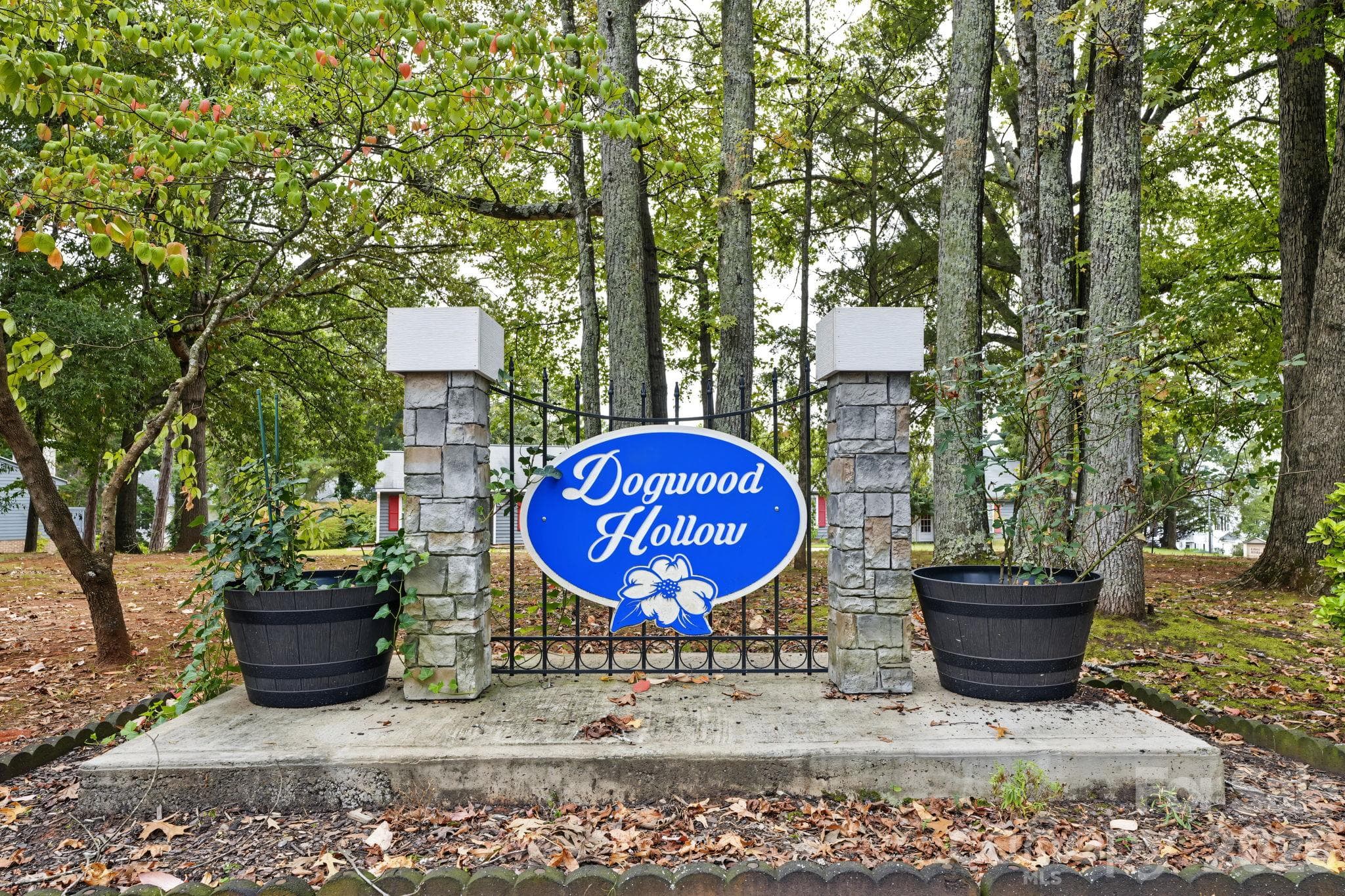 One of Fort Mills hidden gems! Love where you live - 420 English Ivy Court, Fort Mill