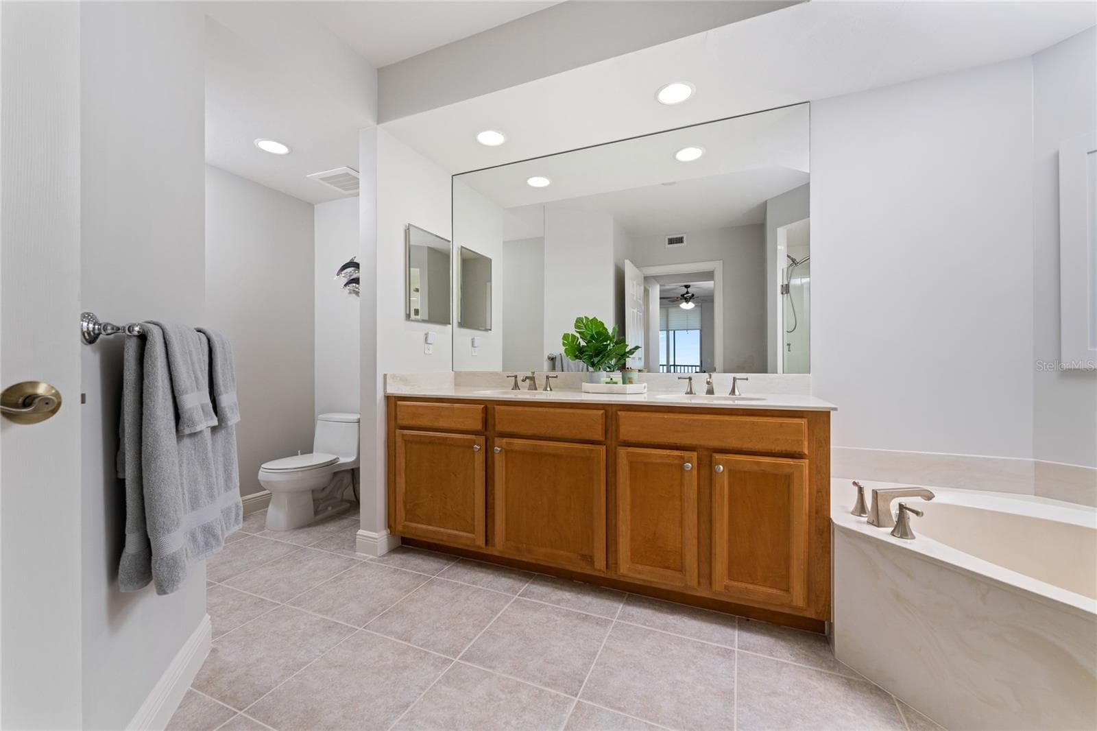 Condominium at 3329 SUNSET KEY CIR #301, PUNTA GORDA, photo 24 of 65