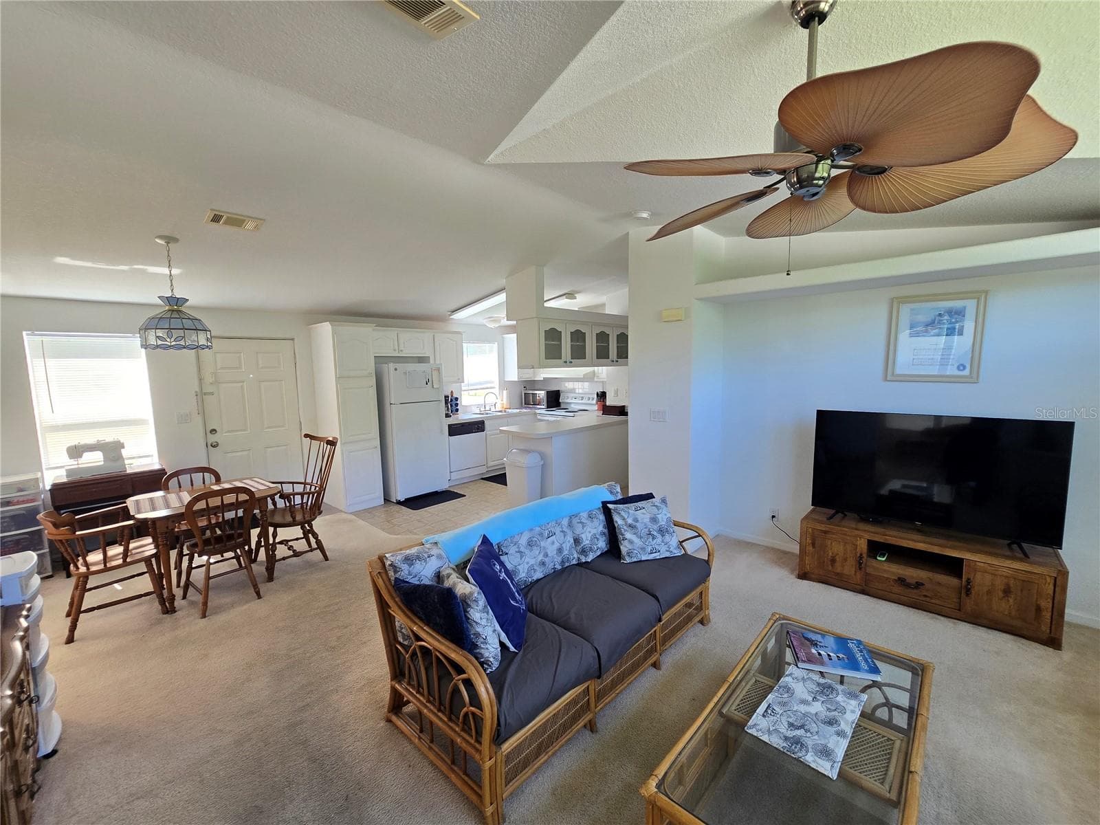 Modular Home at 1125 MARLIN DR, PUNTA GORDA, photo 4 of 17