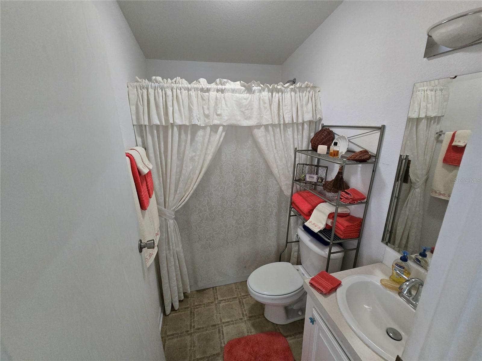 Modular Home at 1125 MARLIN DR, PUNTA GORDA, photo 15 of 17