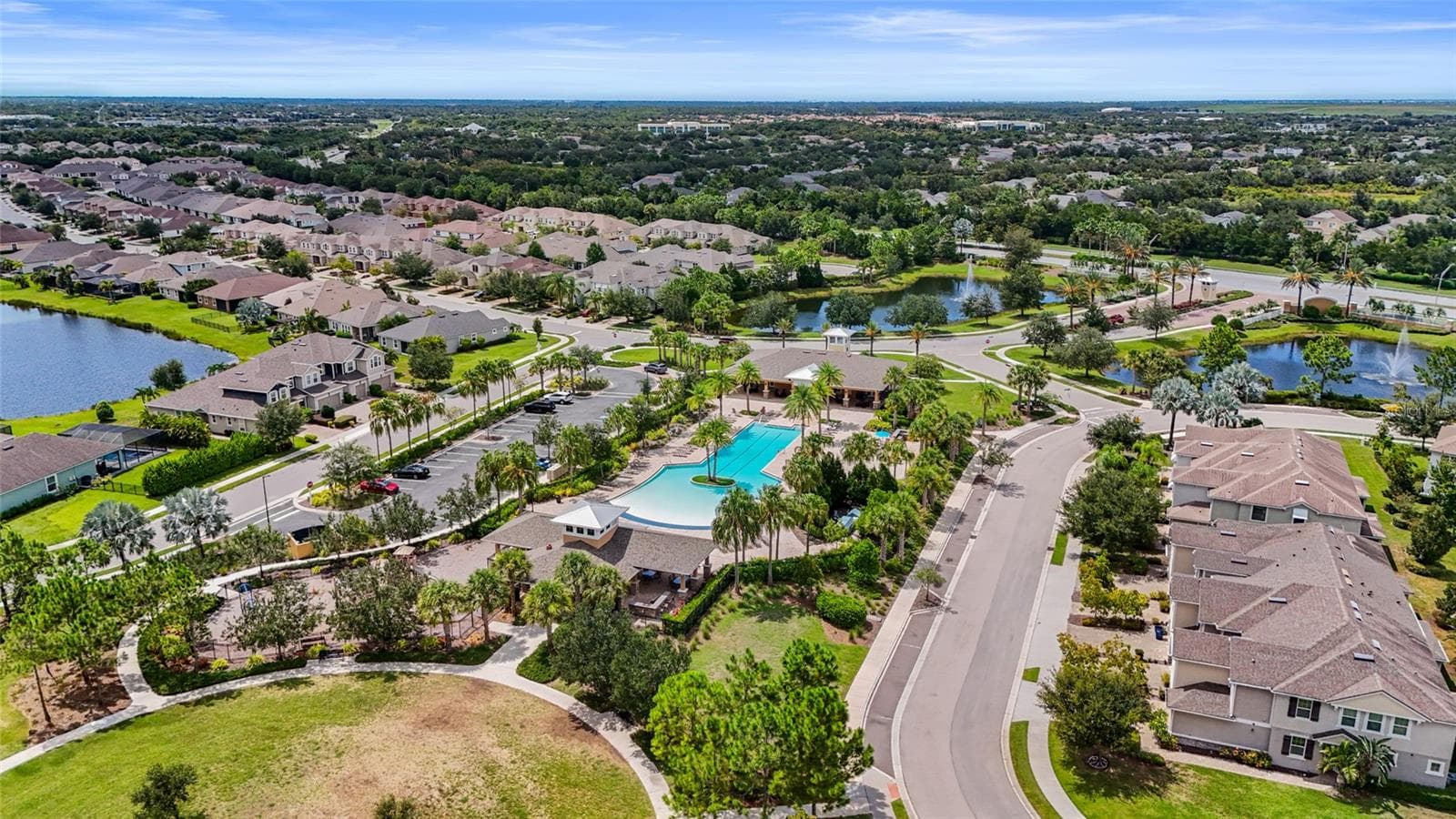 Townhouse at 5353 BENTGRASS WAY, LAKEWOOD RANCH, photo 131 of 145