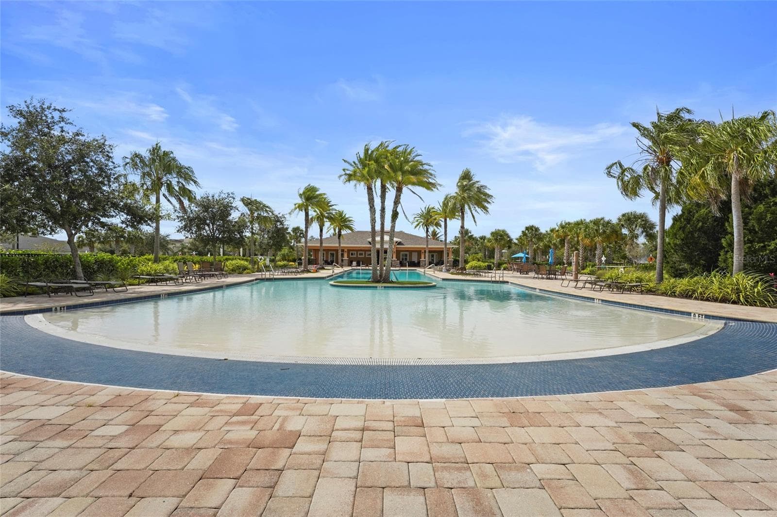 Townhouse at 5353 BENTGRASS WAY, LAKEWOOD RANCH, photo 143 of 145