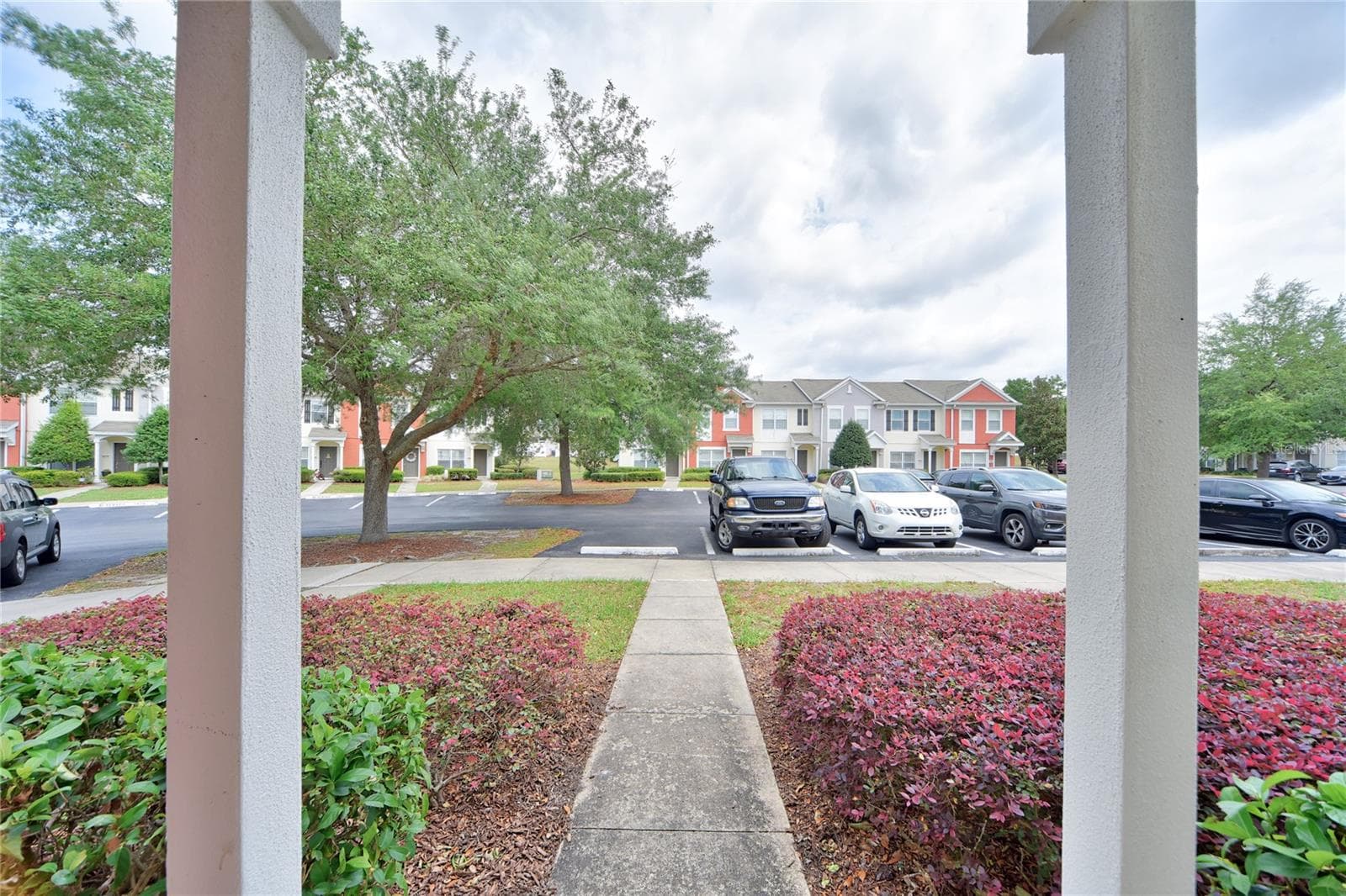 Townhouse at 4490 SW 49TH AVE, OCALA, photo 6 of 47