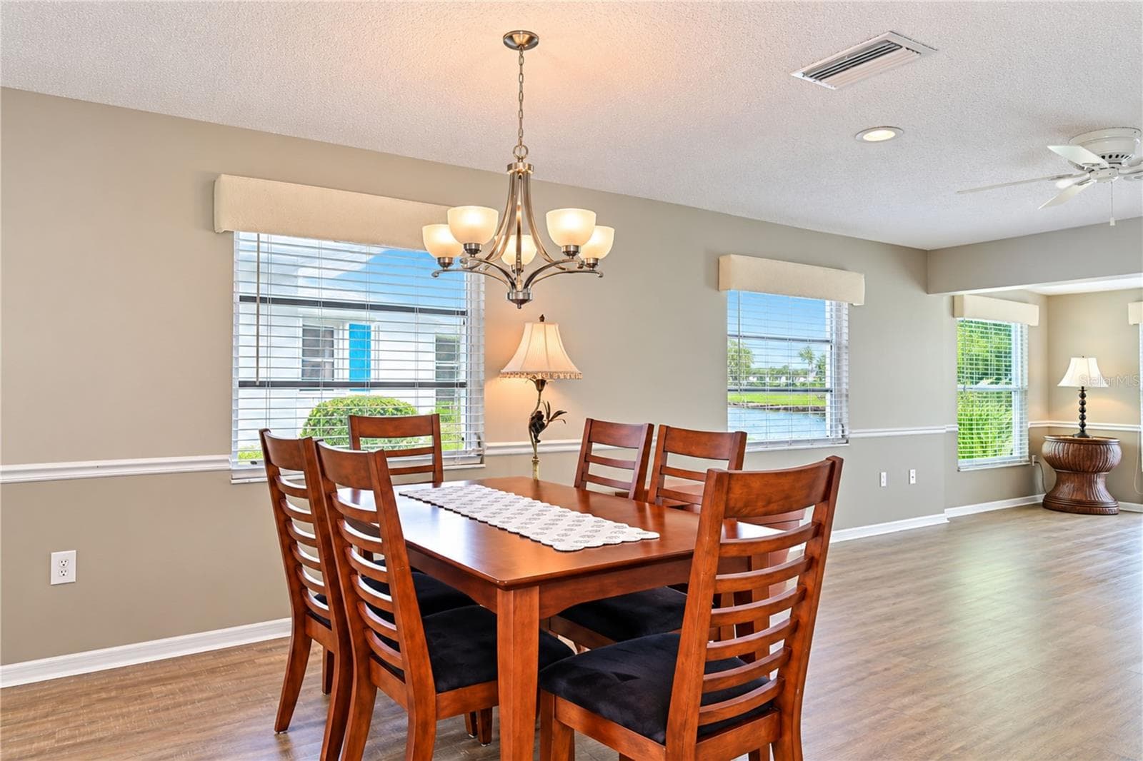 Condominium at 4605 LEXINGTON CIR, BRADENTON, photo 13 of 70