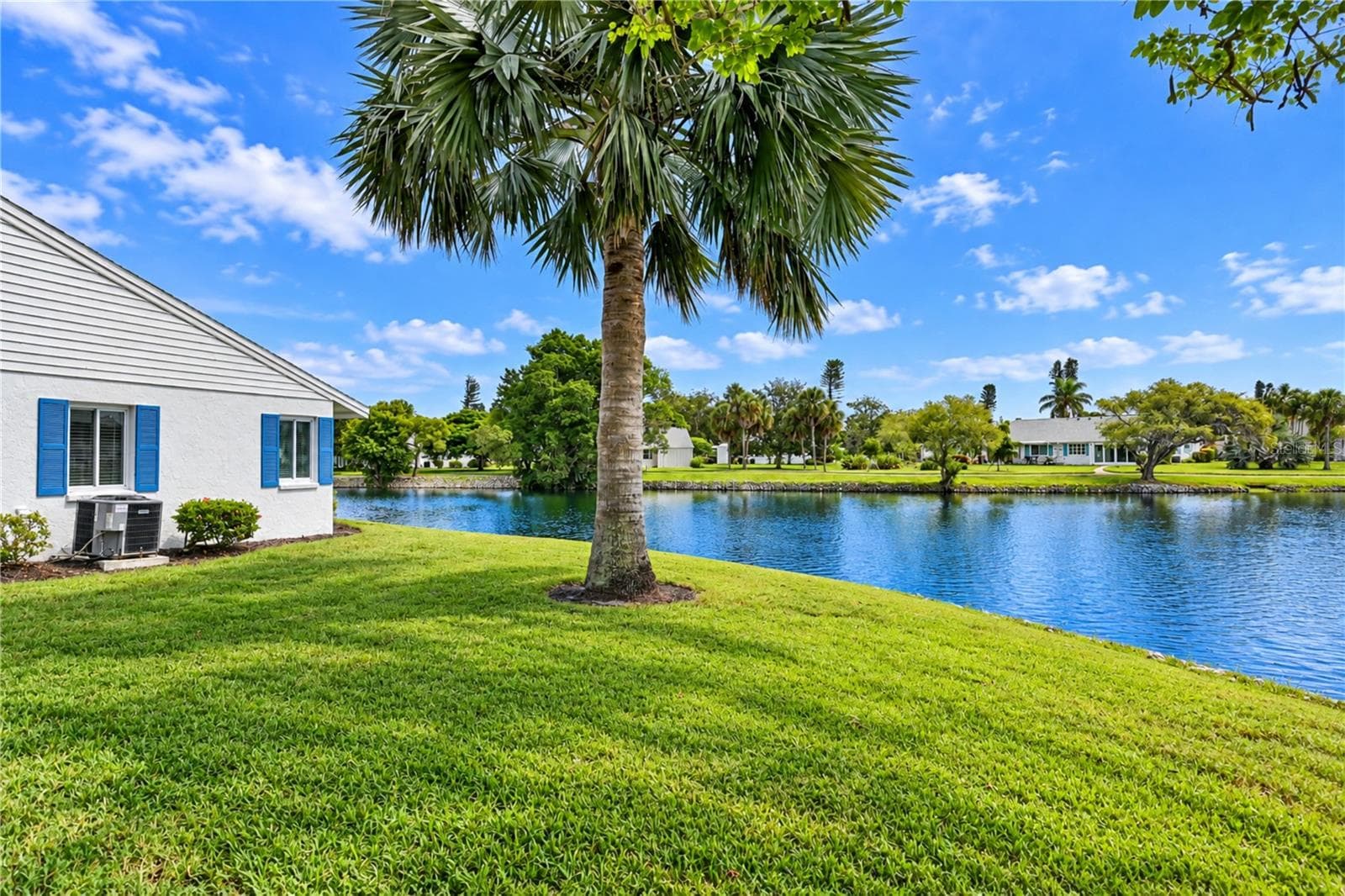 Condominium at 4605 LEXINGTON CIR, BRADENTON, photo 31 of 70