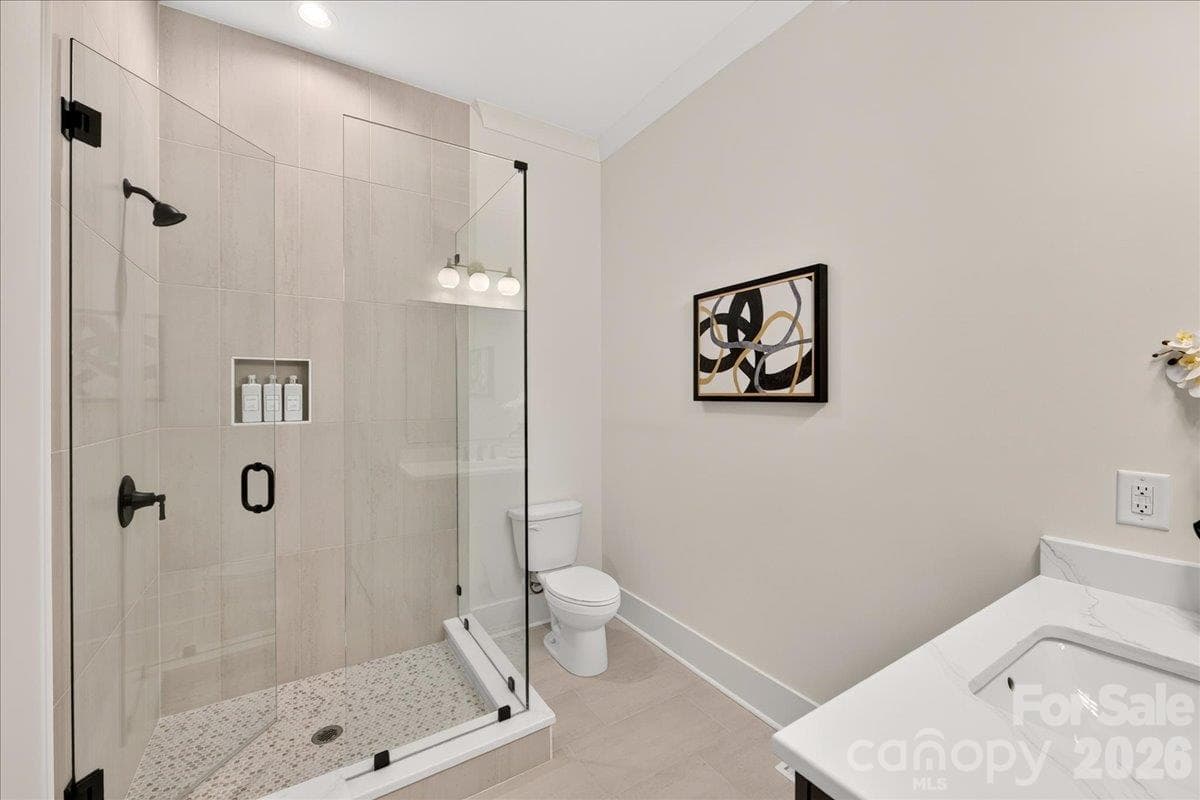 Single Family Residence at 4214 Waterbury Drive, Charlotte, photo 8 of 44