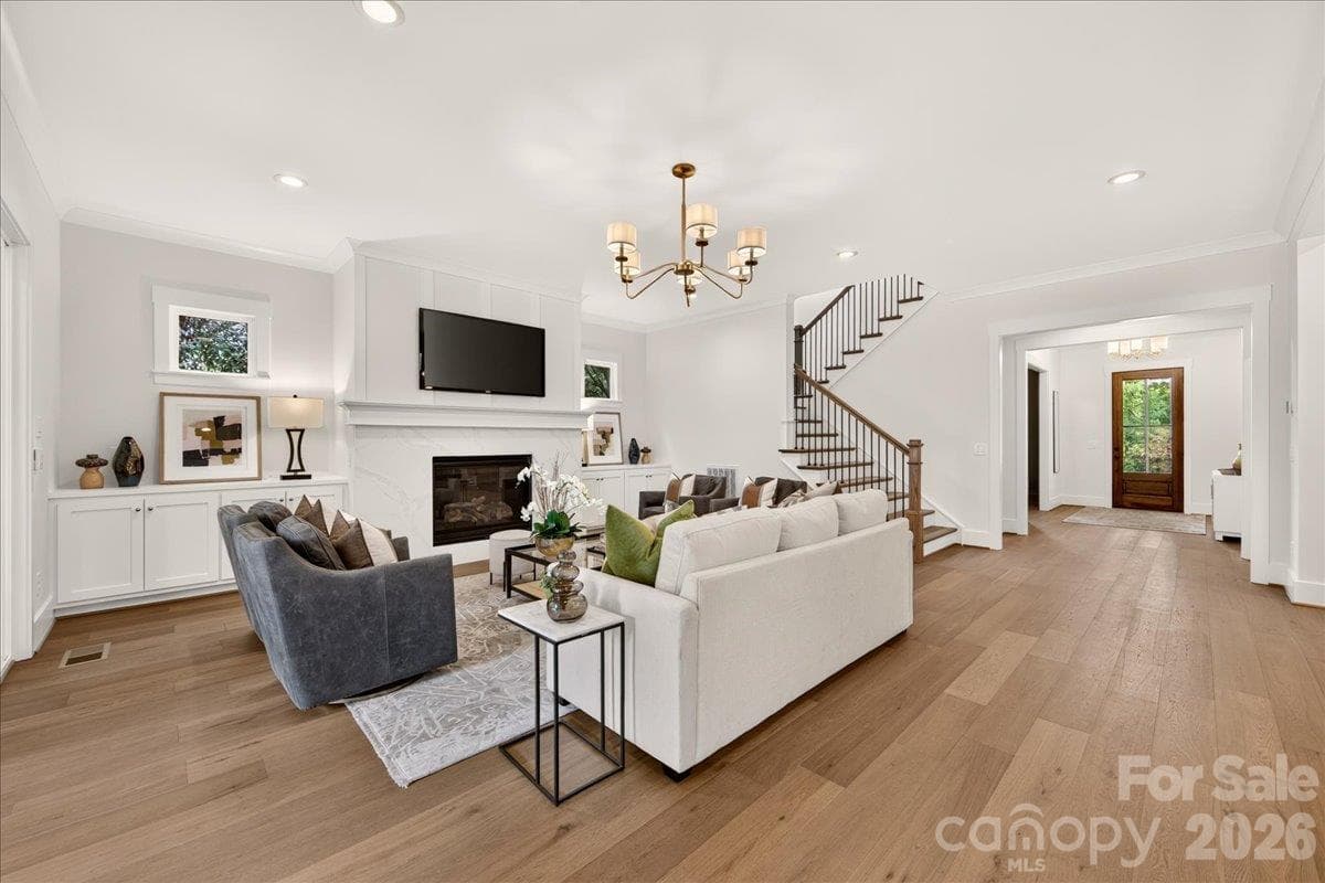 Single Family Residence at 4214 Waterbury Drive, Charlotte, photo 12 of 44