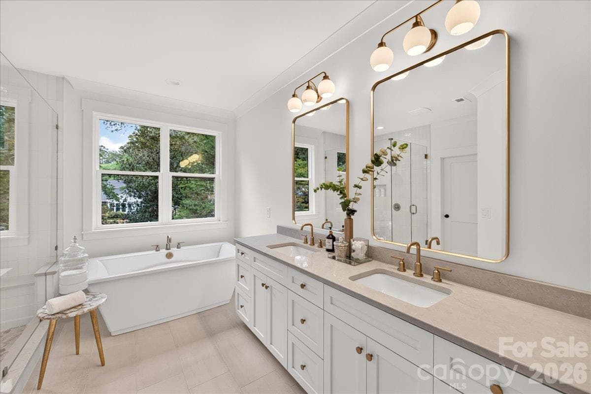 Single Family Residence at 4214 Waterbury Drive, Charlotte, photo 22 of 44