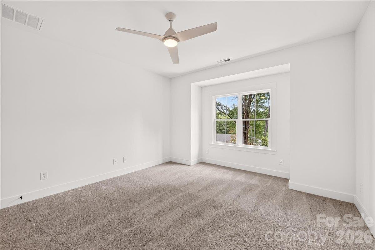 Single Family Residence at 4214 Waterbury Drive, Charlotte, photo 28 of 44