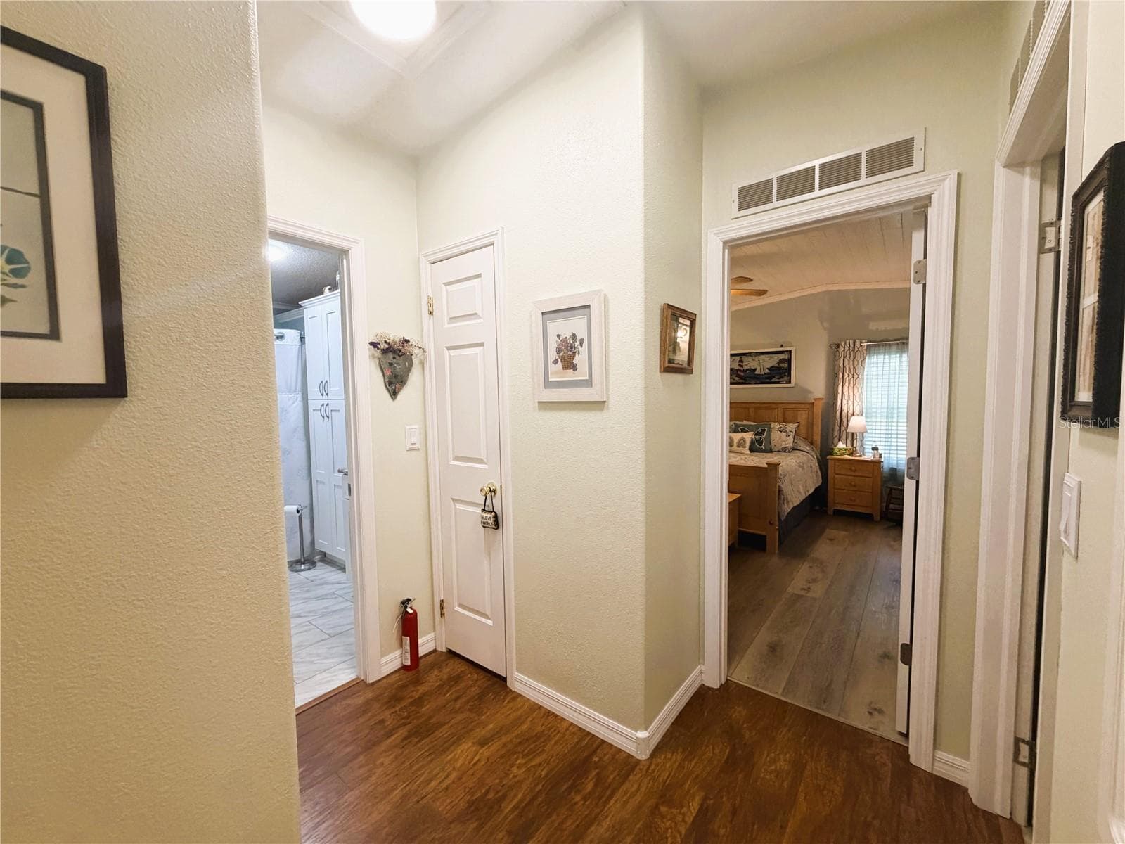 Manufactured Home at 122 TAMARISK WAY, LEESBURG, photo 38 of 64