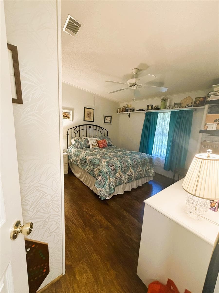 Manufactured Home at 122 TAMARISK WAY, LEESBURG, photo 41 of 64
