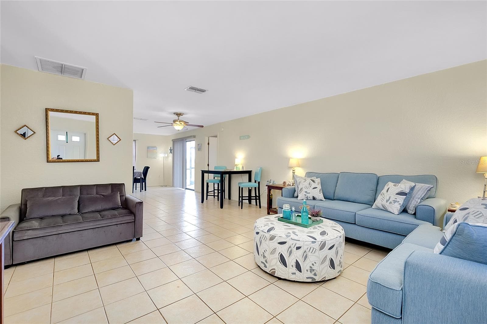 Single Family Residence at 144 ROTONDA CIR, ROTONDA WEST, photo 4 of 40