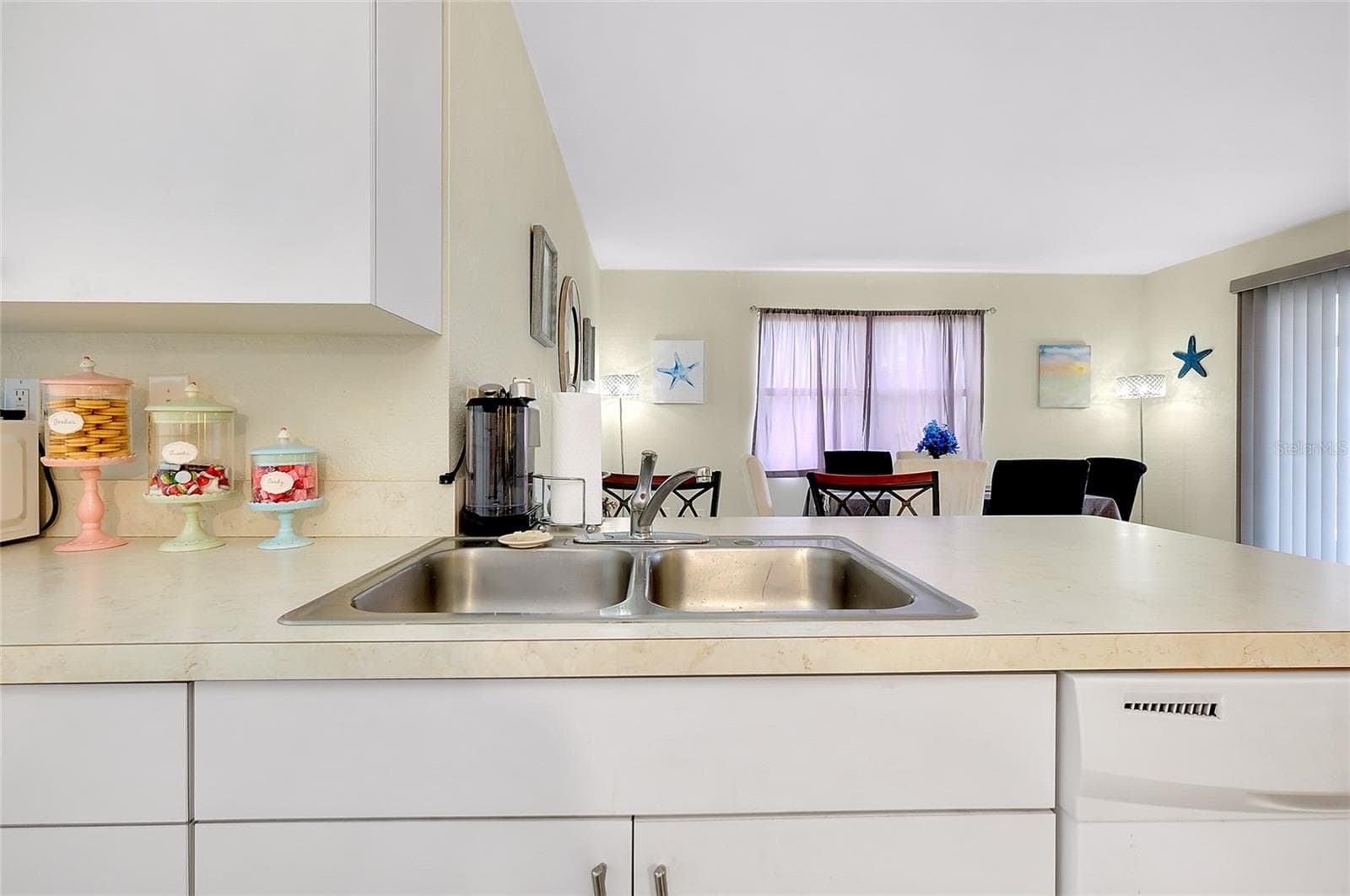 Single Family Residence at 144 ROTONDA CIR, ROTONDA WEST, photo 13 of 40