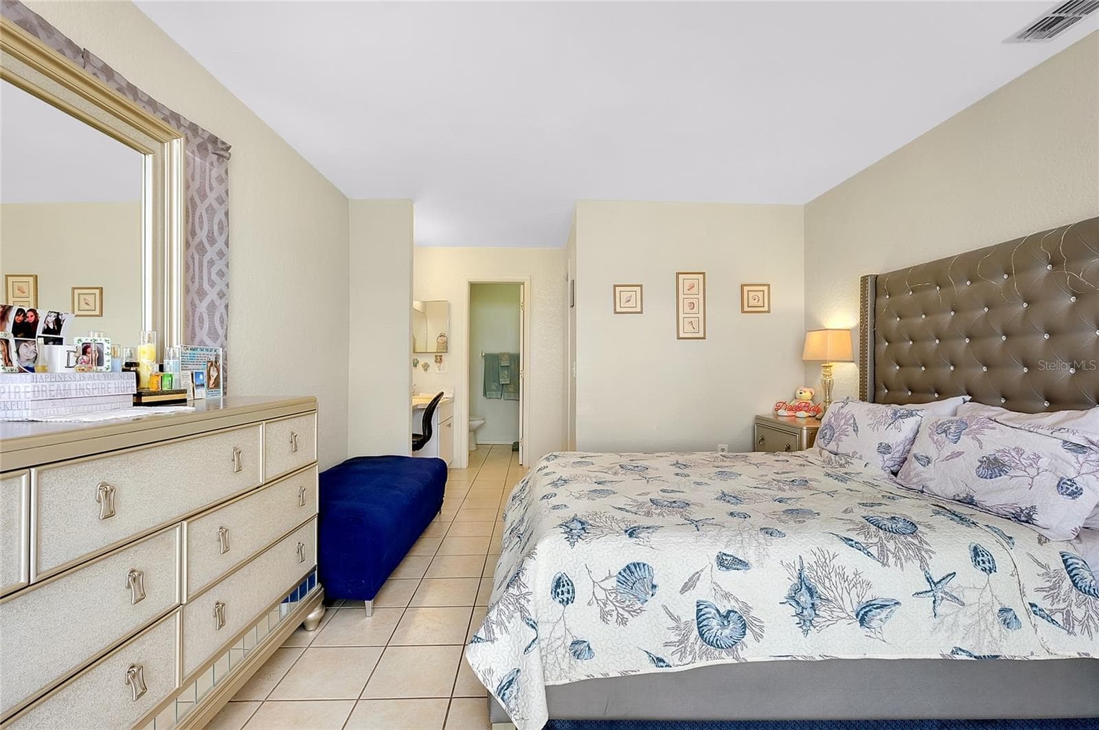 Single Family Residence at 144 ROTONDA CIR, ROTONDA WEST, photo 20 of 40
