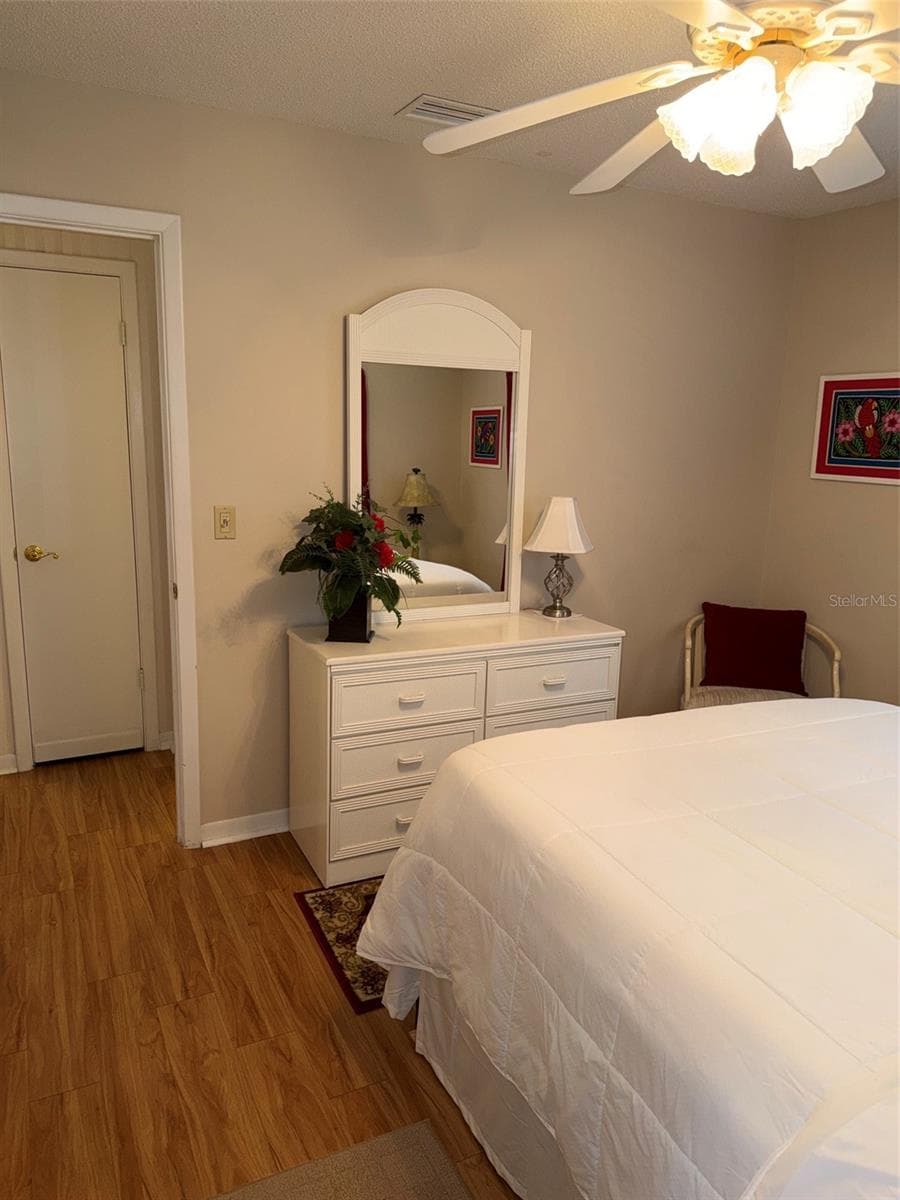 Single Family Residence at 5525 S KLINE TER, INVERNESS, photo 19 of 27