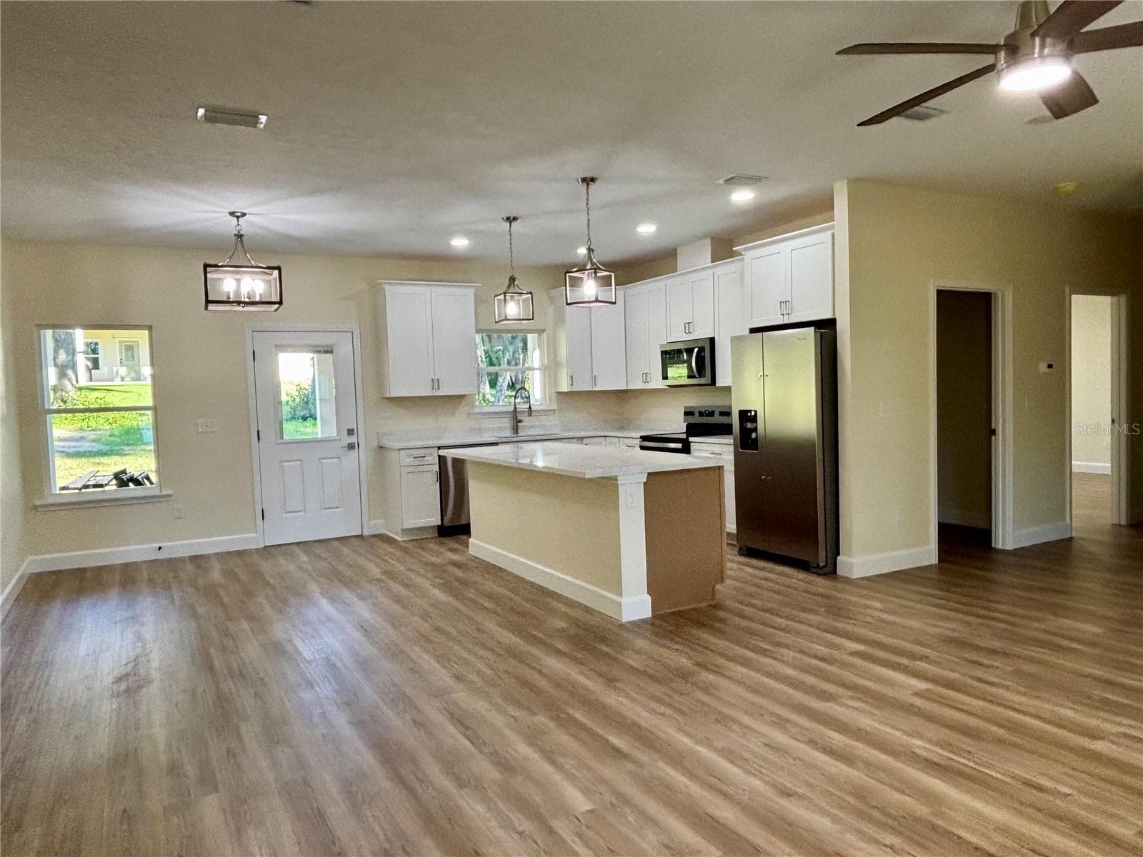 Single Family Residence at 377 SE 4TH AVE, MELROSE, photo 9 of 72