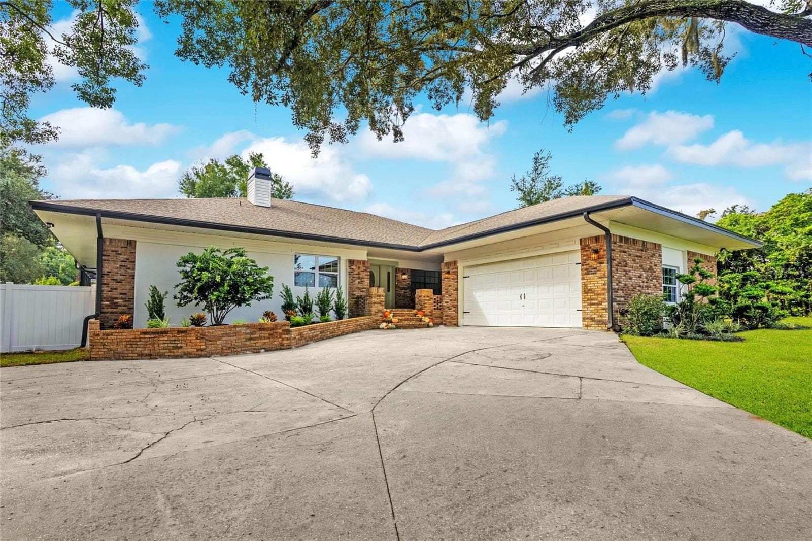 Single Family Residence at 2637 GRACE MNR, LAKELAND, photo 4 of 42