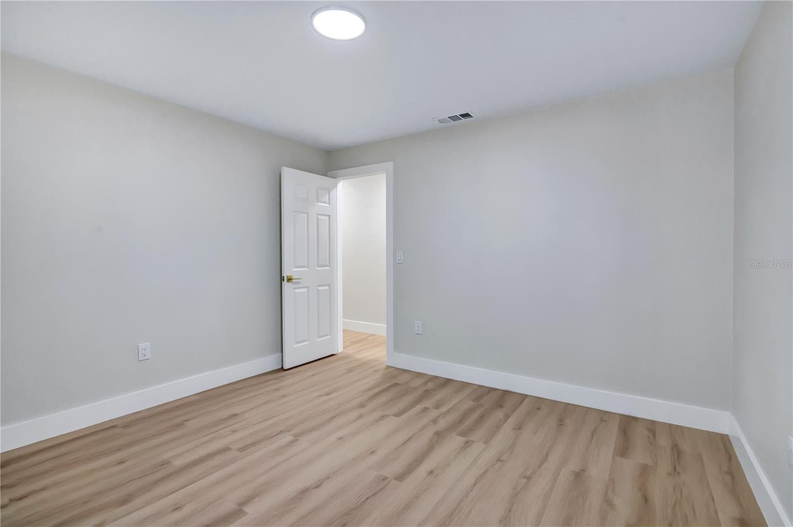 Single Family Residence at 2637 GRACE MNR, LAKELAND, photo 32 of 42