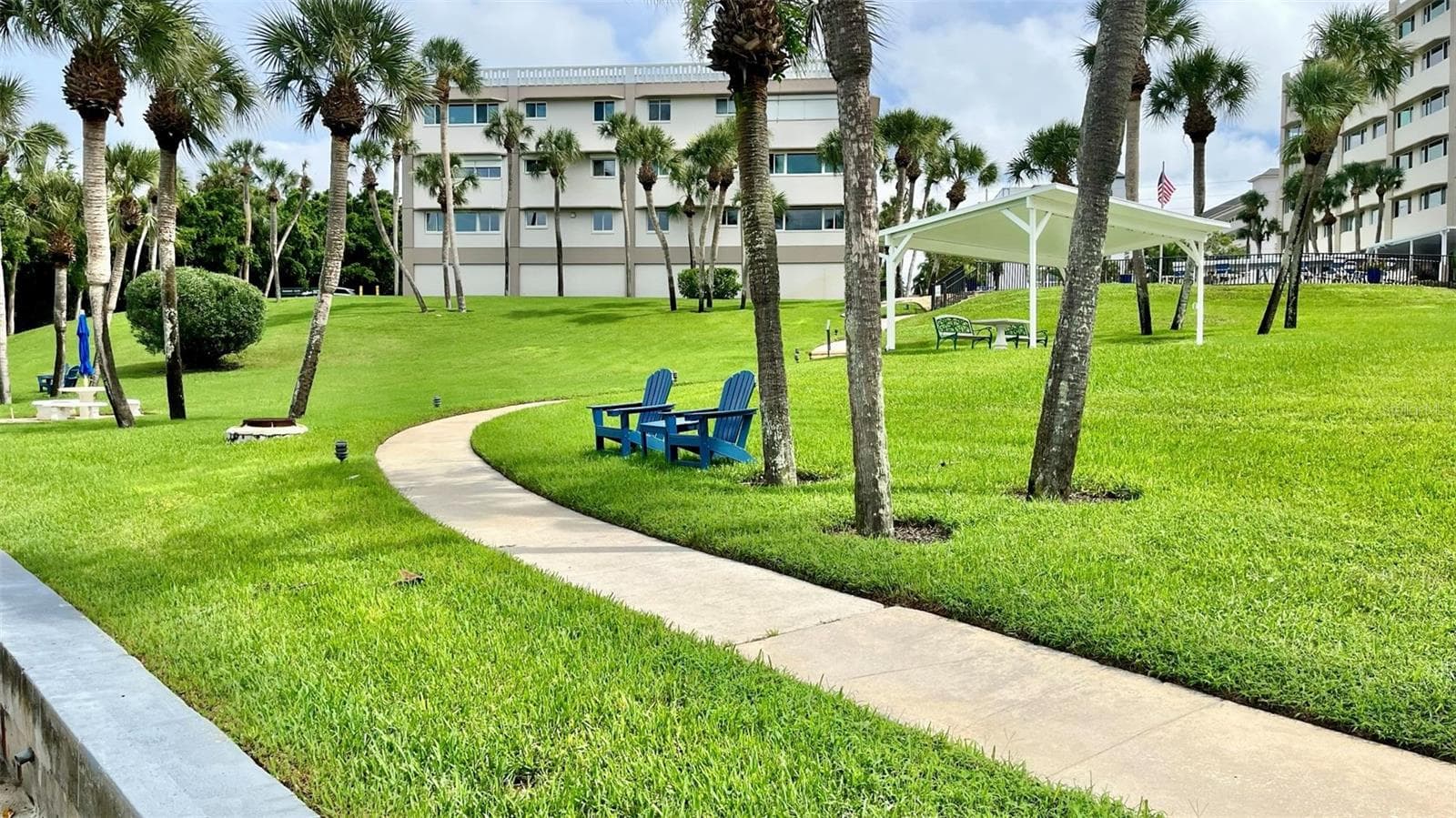 Condominium at 100 BLUFF VIEW DR #211A, BELLEAIR BLUFFS, photo 36 of 48