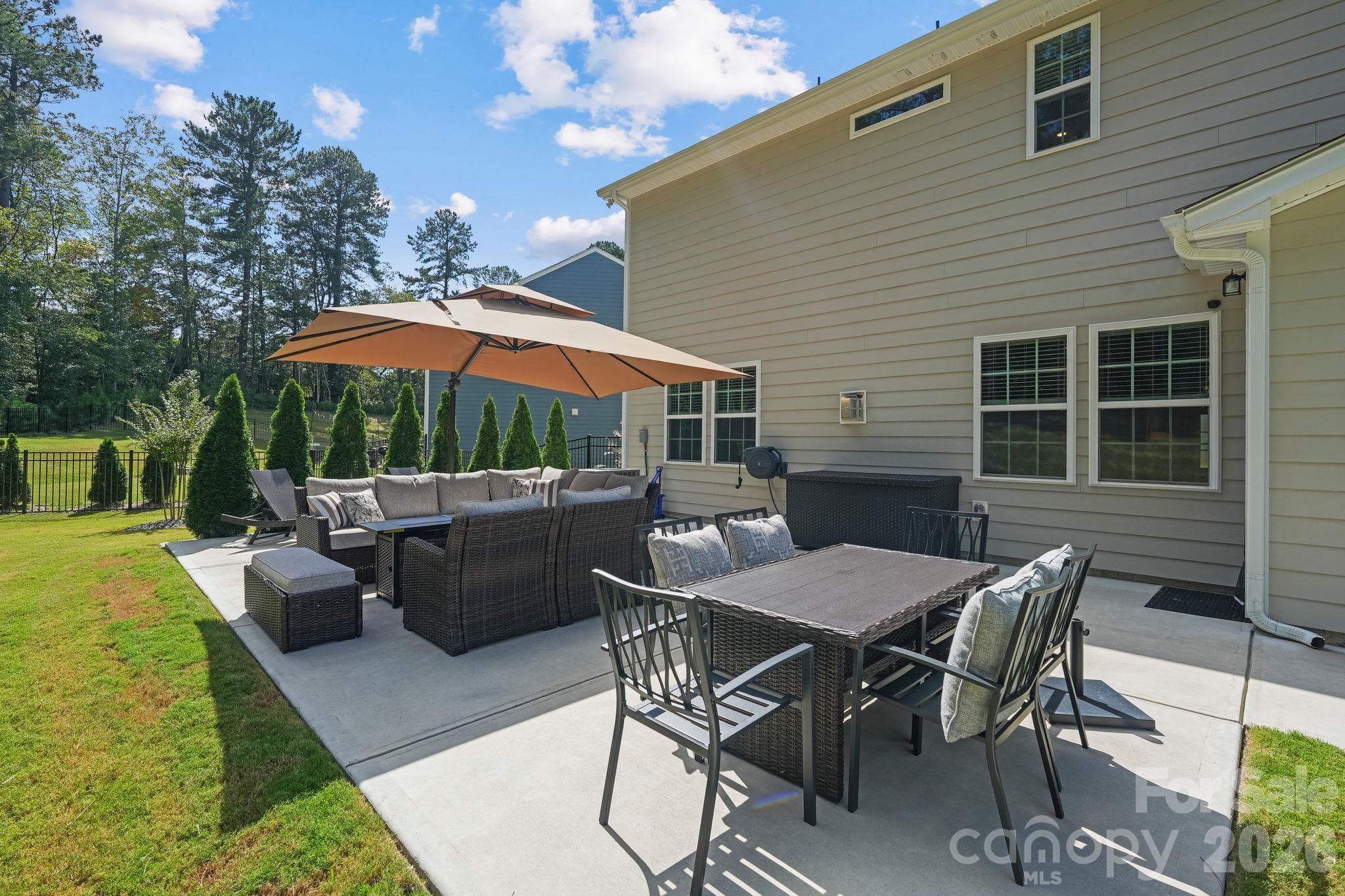 Single Family Residence at 107 Hollywood Court, Troutman, photo 23 of 26