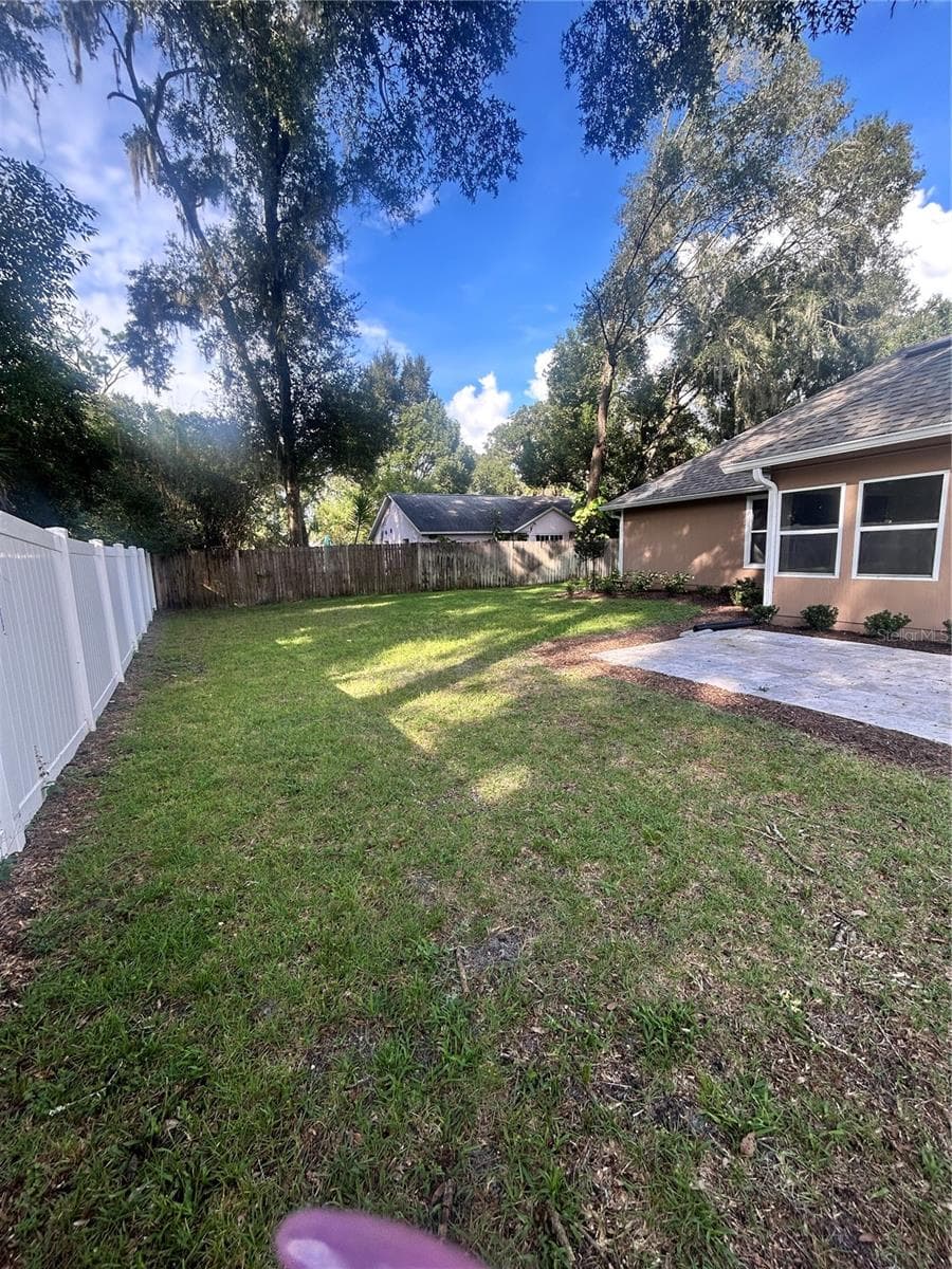Single Family Residence at 1901 KNOLTON AVE, ORANGE CITY, photo 6 of 48