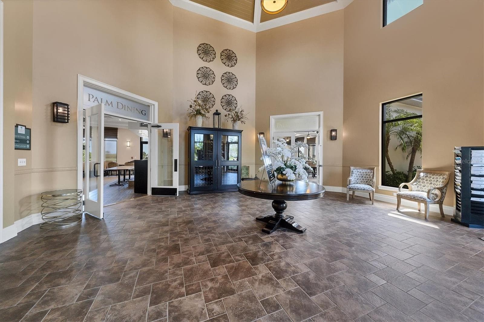 Single Family Residence at 23901 WAVERLY CIR, VENICE, photo 56 of 86